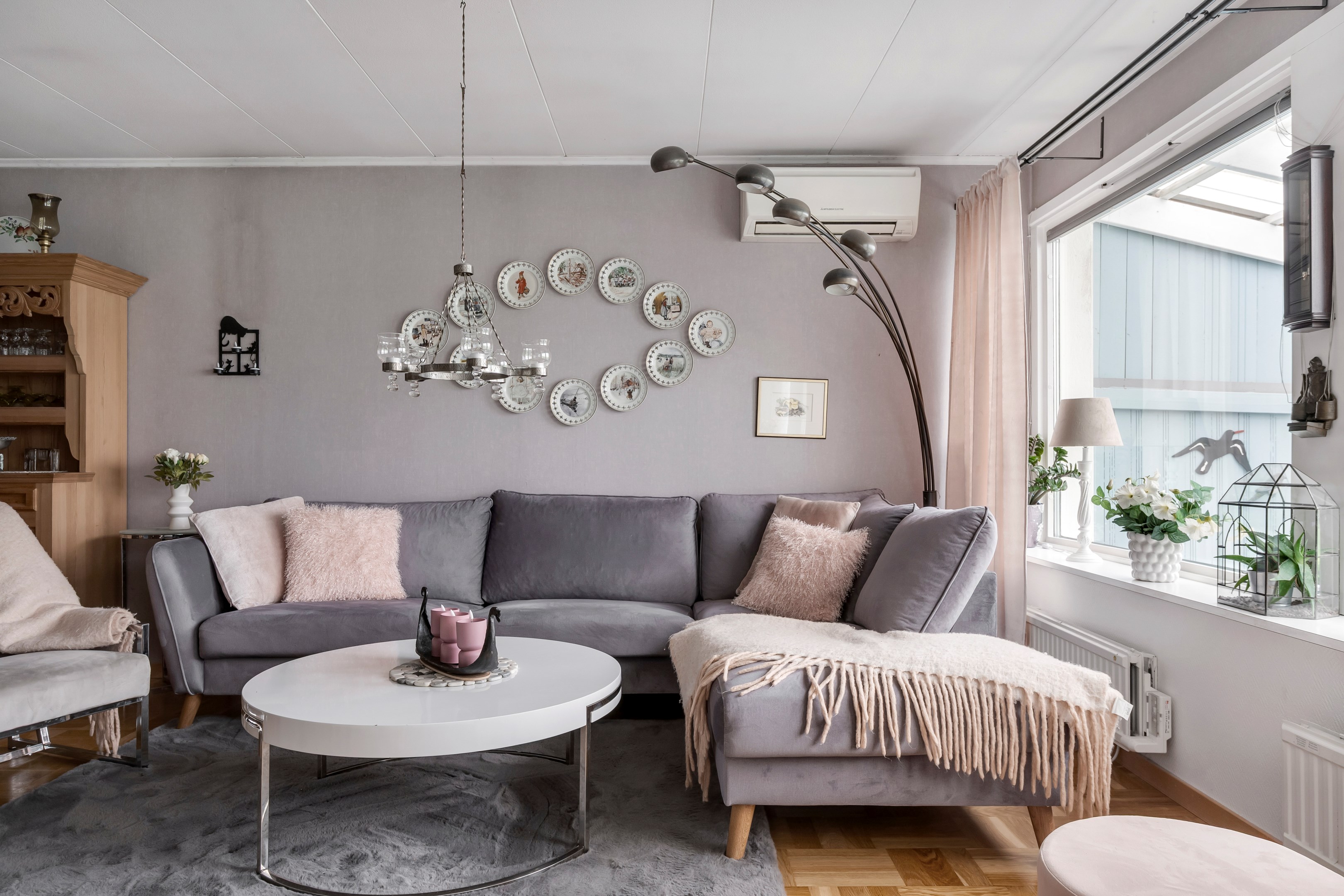 Bostadsbild från Arkitektvägen 46, Kommande i Vänge, Uppsala
