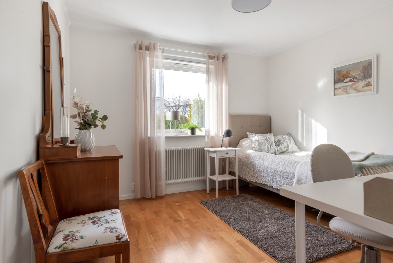 Bostadsbild från Startgatan 14, Till salu i Bärby Hage, Uppsala