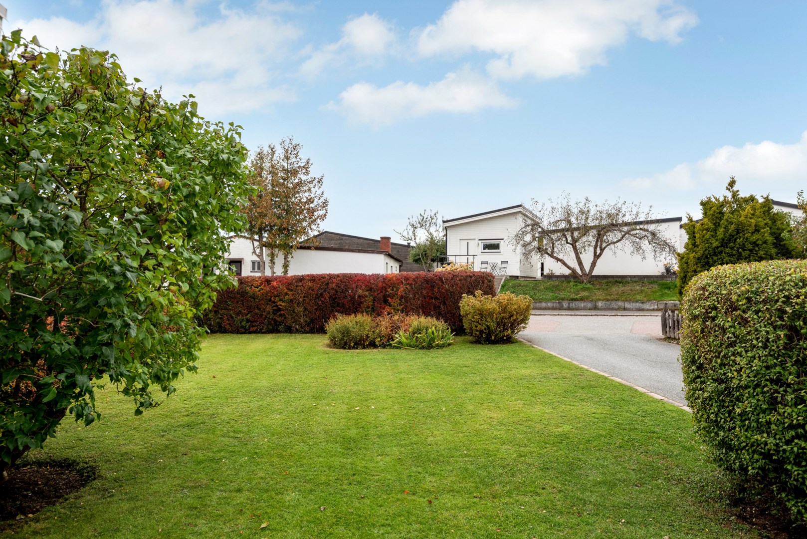 Bostadsbild från Startgatan 14, Till salu i Bärby Hage, Uppsala