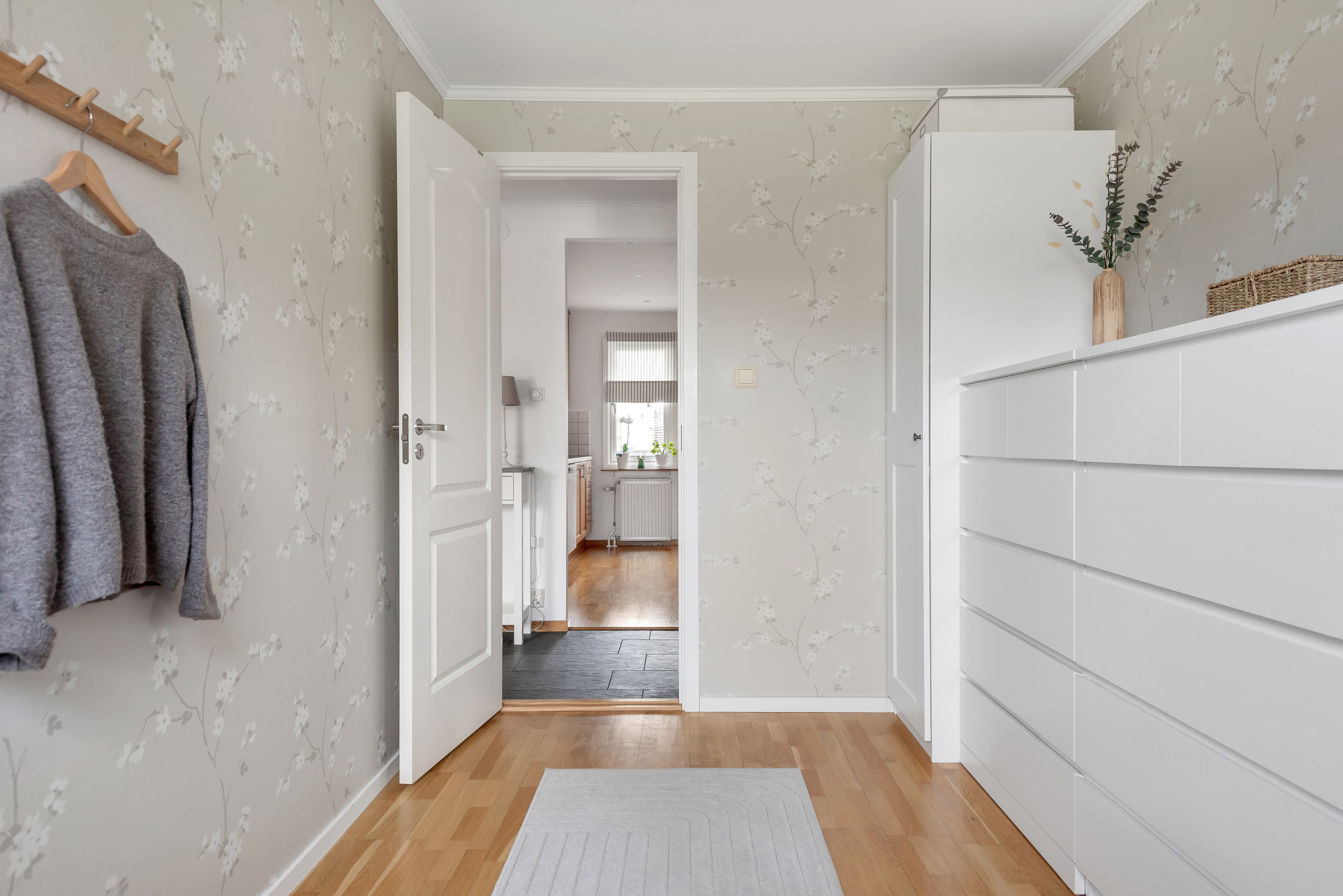 Bostadsbild från Startgatan 14, Såld i Bärby Hage, Uppsala