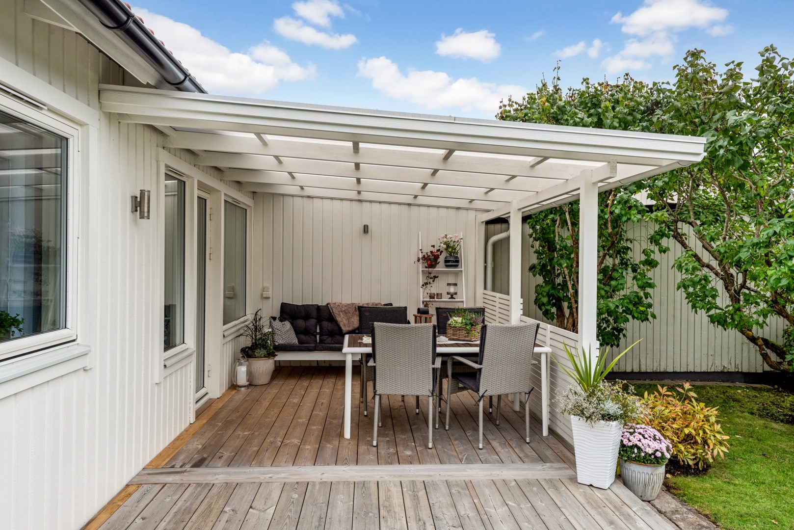 Bostadsbild från Startgatan 14, Till salu i Bärby Hage, Uppsala