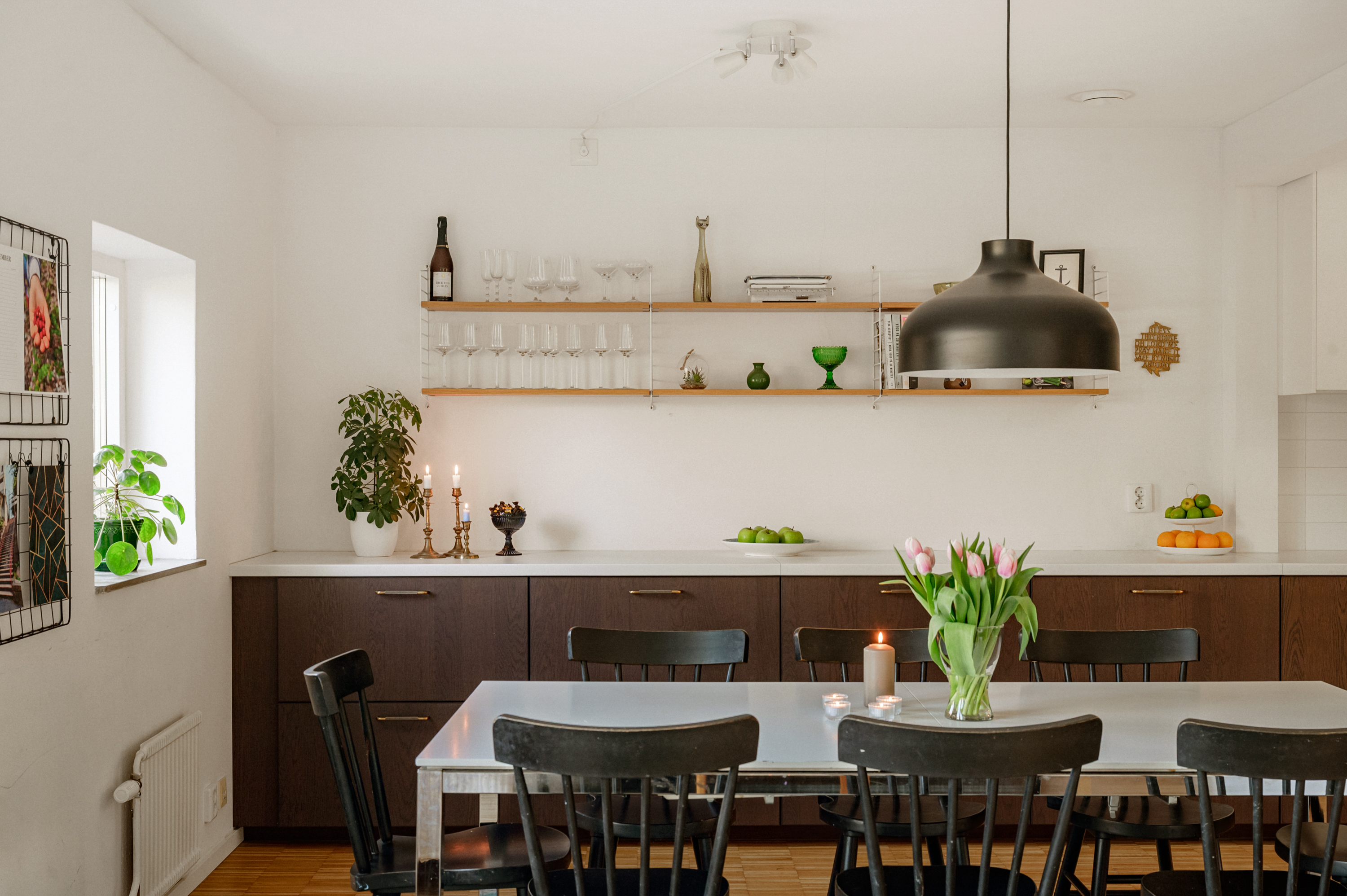 Bostadsbild från Sten Stures väg 2, Till salu i Duvnäs Utskog, Nacka