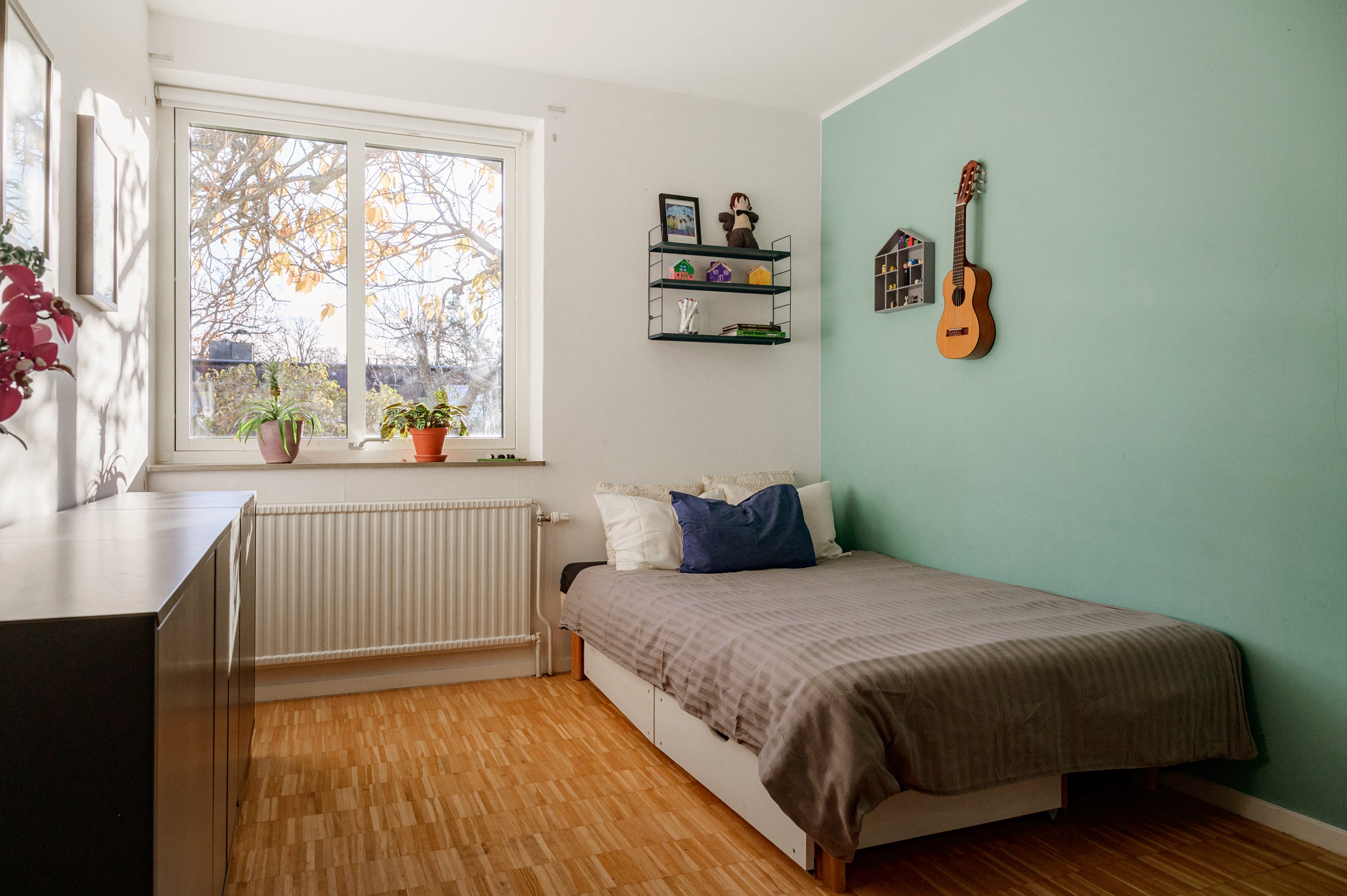 Bostadsbild från Sten Stures väg 2, Till salu i Duvnäs Utskog, Nacka