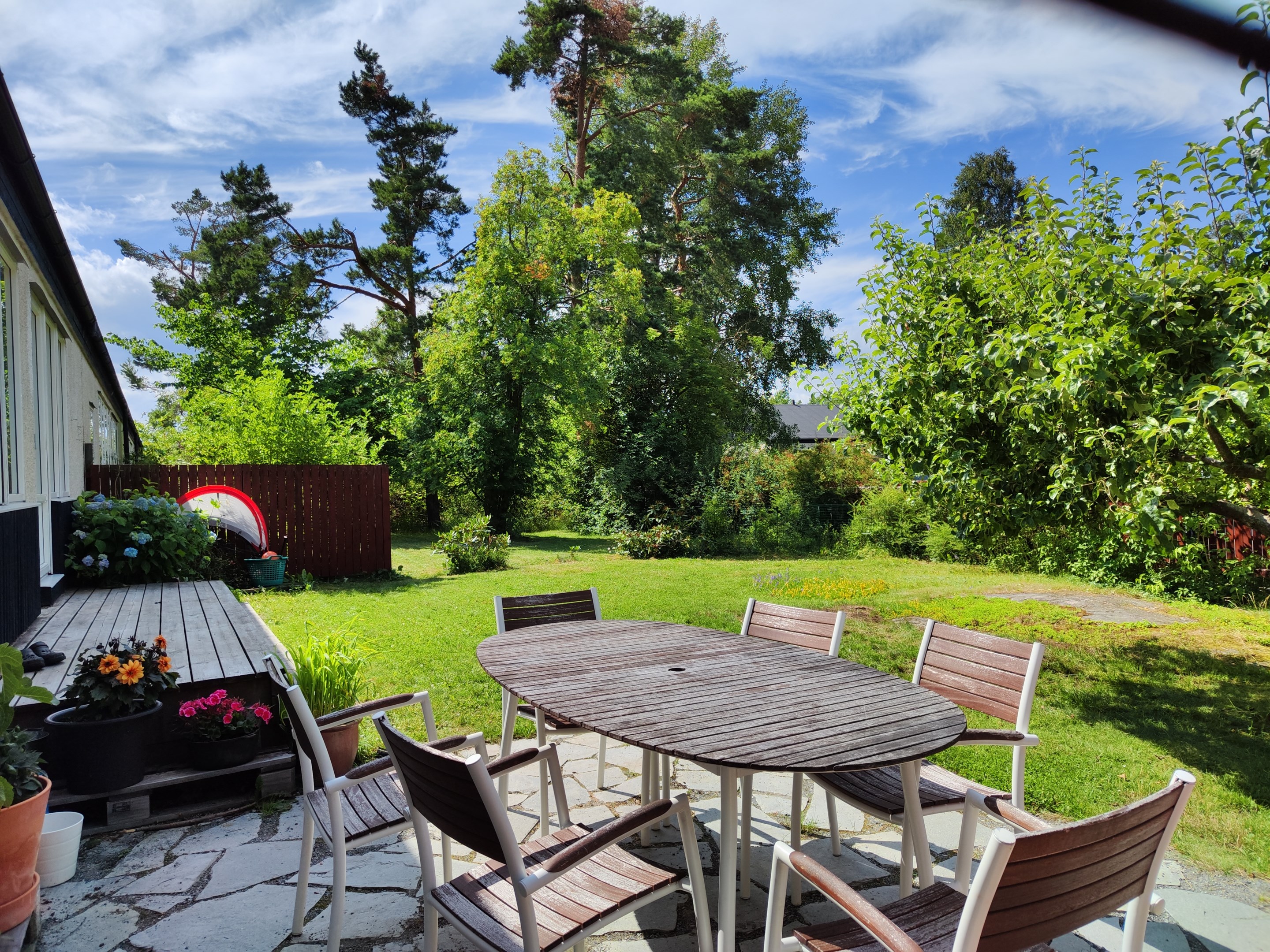 Bostadsbild från Sten Stures väg 2, Till salu i Duvnäs Utskog, Nacka