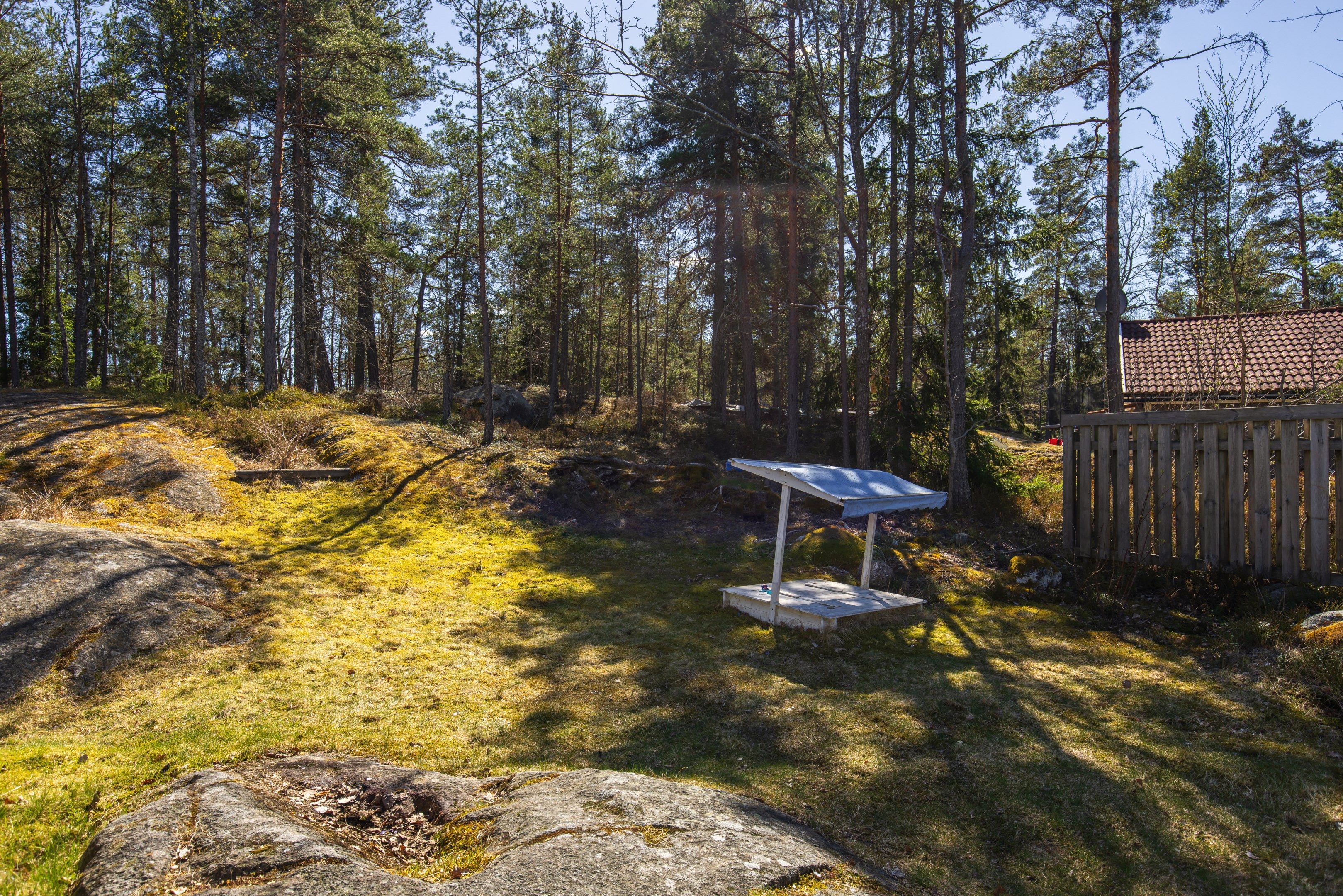 Bostadsbild från Soldäcksvägen 22, Till salu i Norra Kopparmora, Värmdö