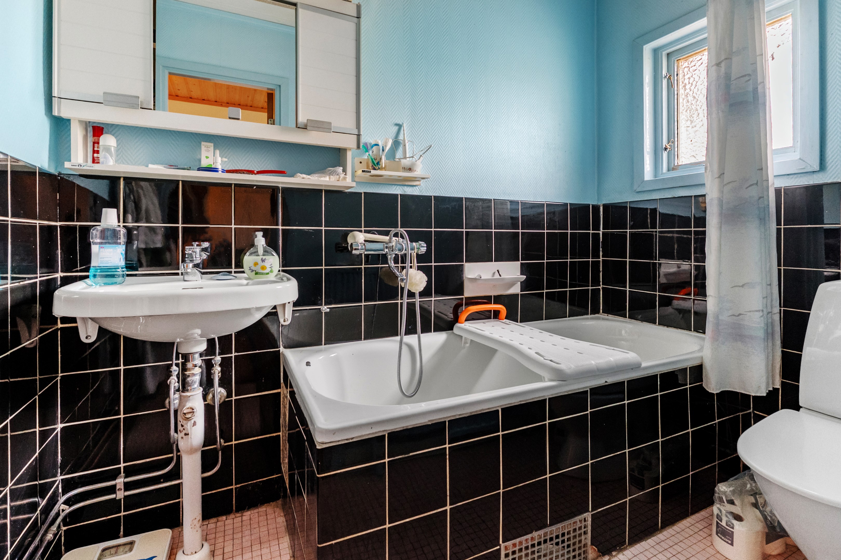 Bostadsbild från Edinsvägen 35, Såld i Ektorp, Nacka