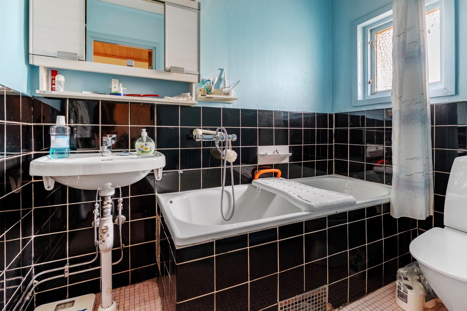 Bostadsbild från Edinsvägen 35, Såld i Ektorp, Nacka