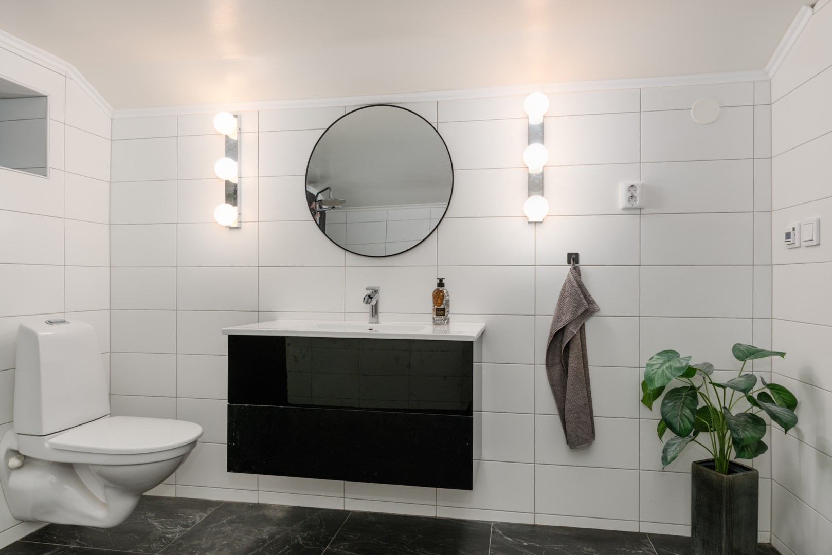 Bostadsbild från Fiskarvägen 18A, Till salu i Skultuna, Västerås