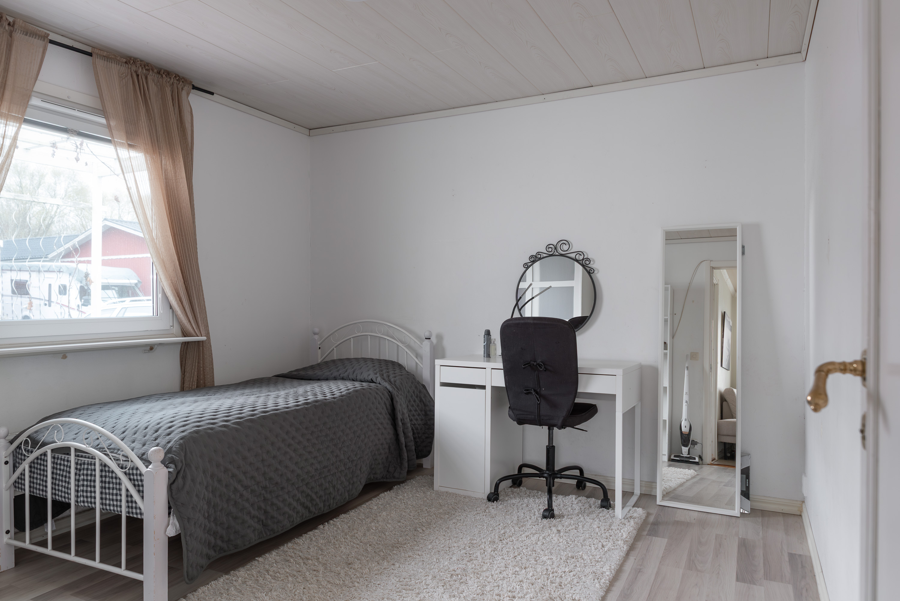 Bostadsbild från Bessemergatan 107, Såld i Bäckby, Västerås