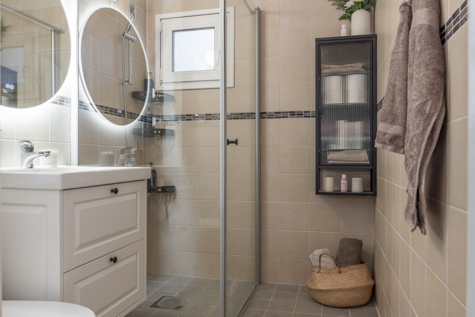 Bostadsbild från Bessemergatan 107, Till salu i Bäckby, Västerås