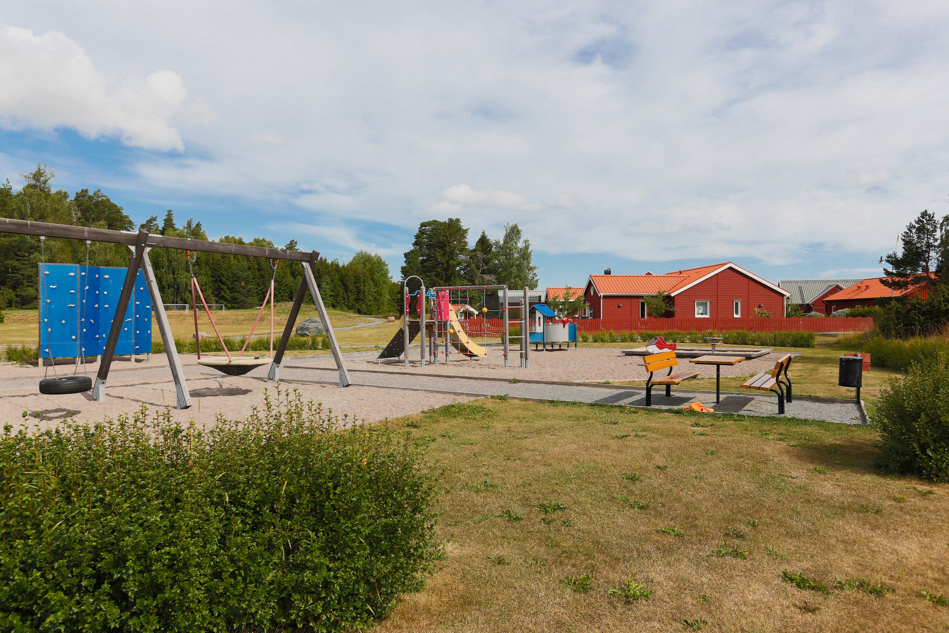 Bostadsbild från Elgbolstavägen 22, Till salu i Danmark, Uppsala