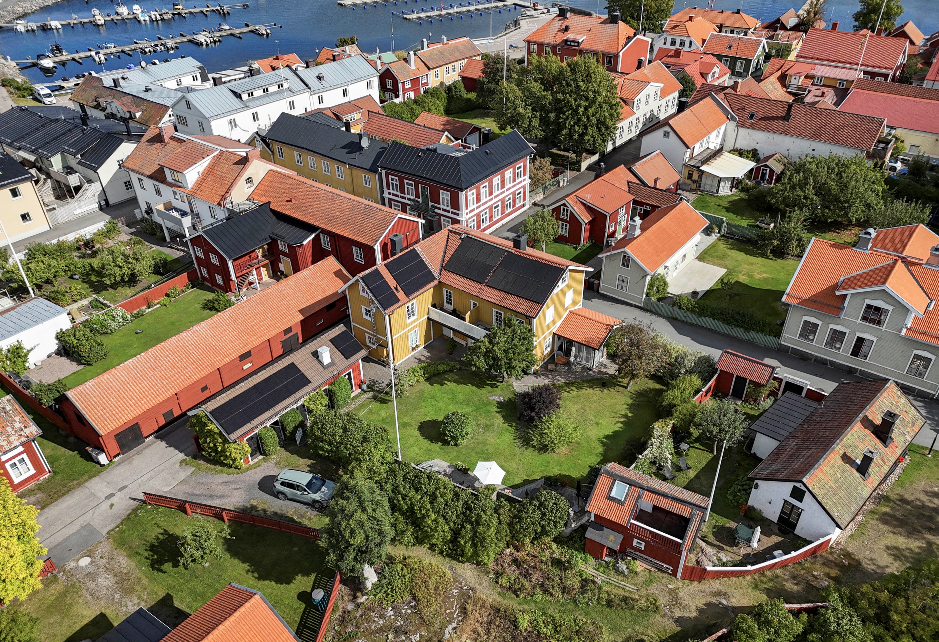 Bostadsbild från Telegrafgatan 6, Kommande i Öregrund, Östhammar
