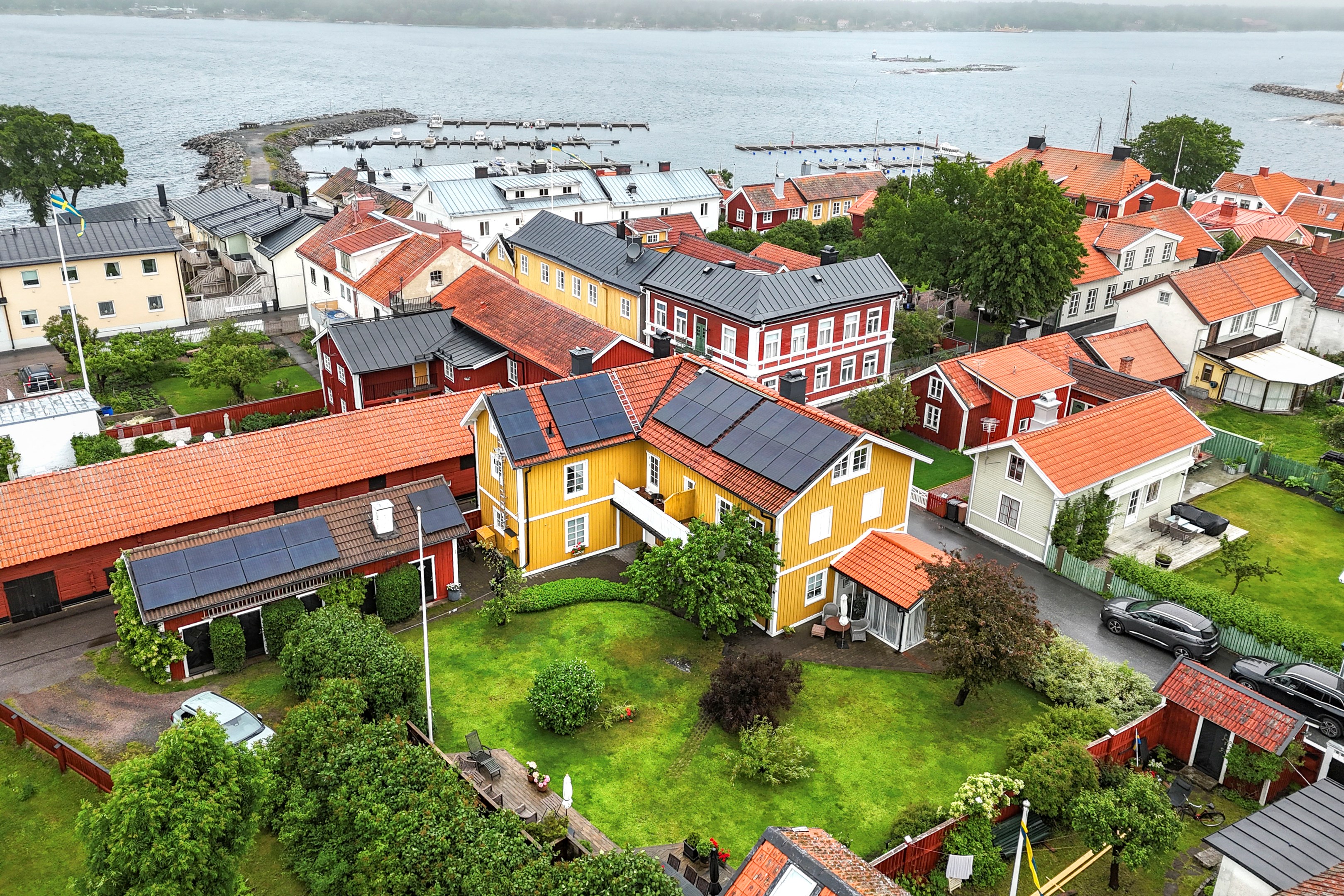 Bostadsbild från Telegrafgatan 6, Kommande i Öregrund, Östhammar