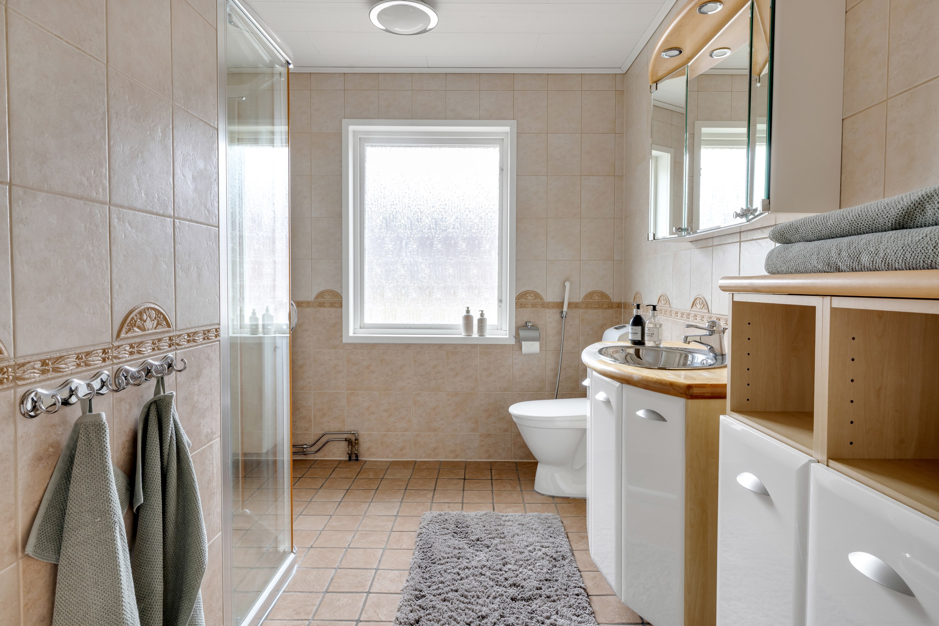 Bostadsbild från Vårbroddsvägen 34, Till salu i Knivsta, Knivsta