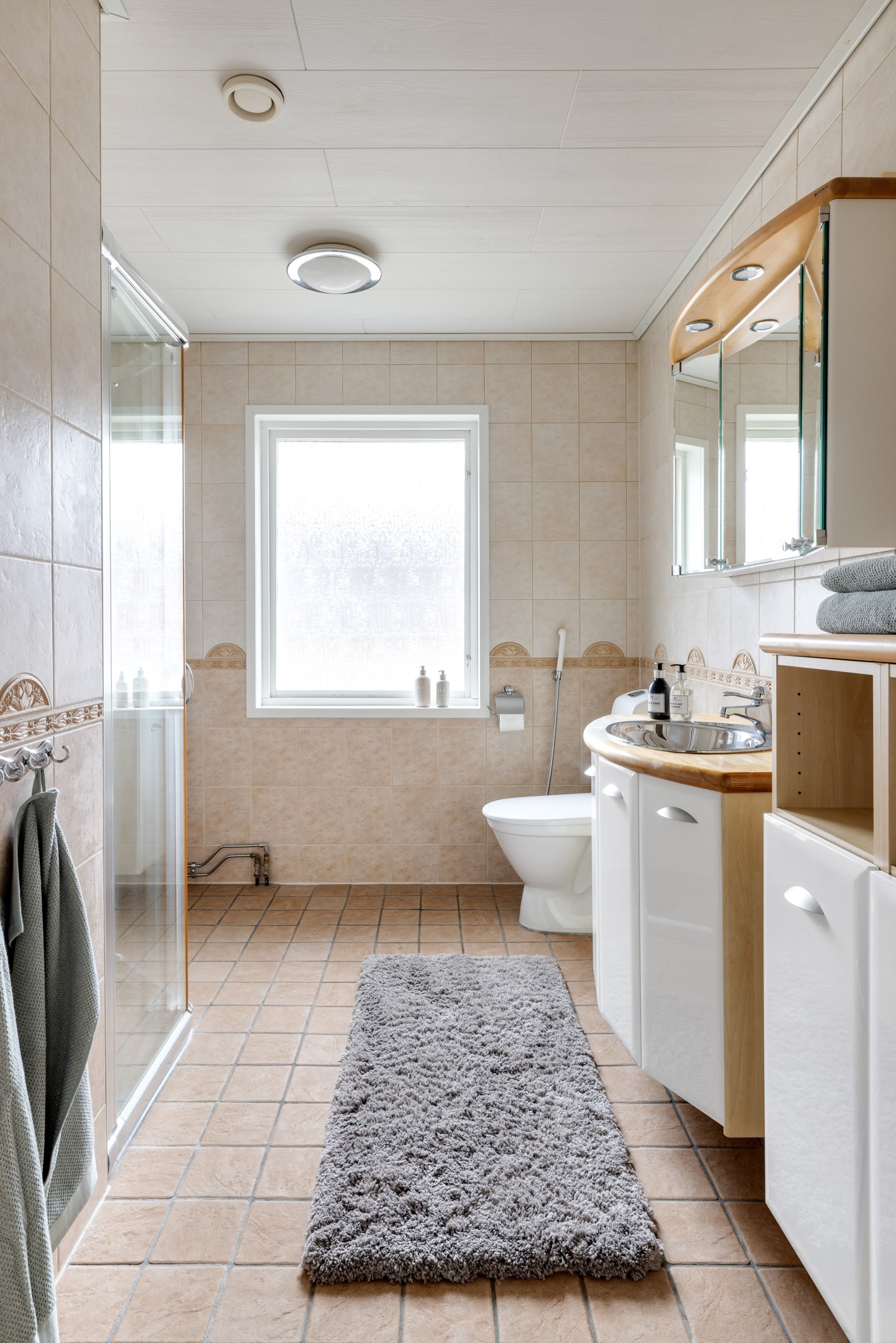 Bostadsbild från Vårbroddsvägen 34, Till salu i Knivsta, Knivsta