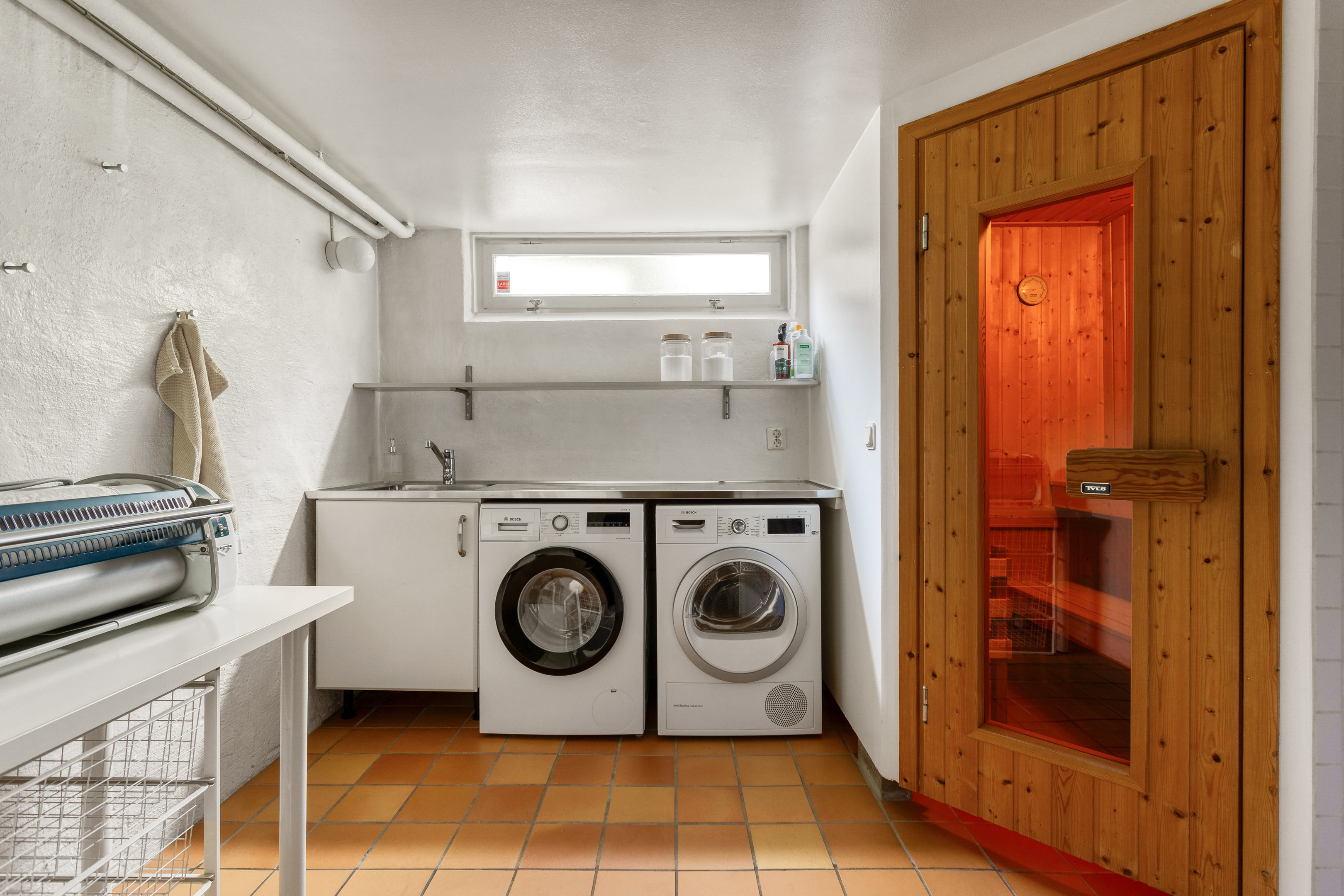 Bostadsbild från Roslinvägen 1, Till salu i Bromma - Södra Ängby, Stockholm