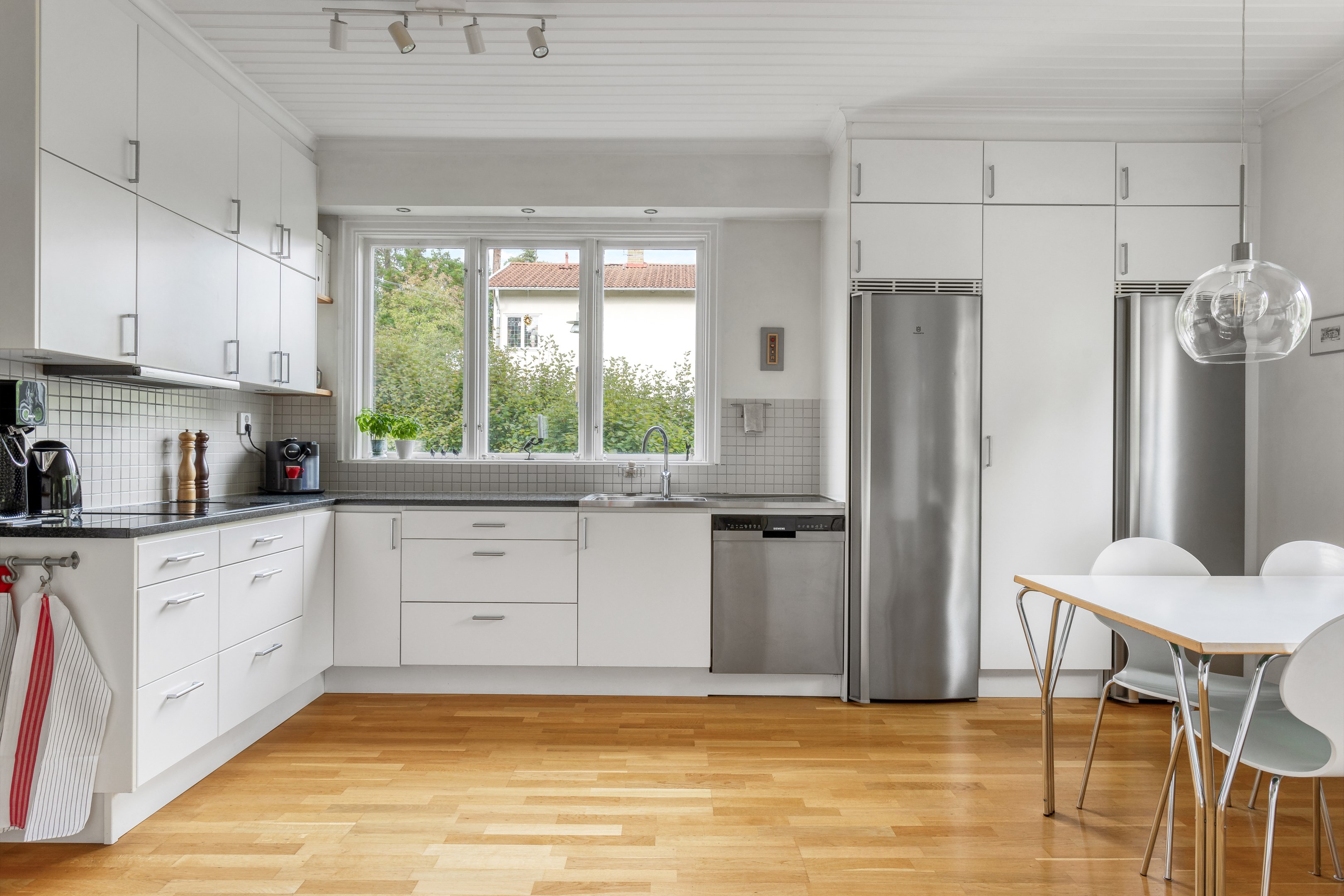 Bostadsbild från Roslinvägen 1, Till salu i Bromma - Södra Ängby, Stockholm