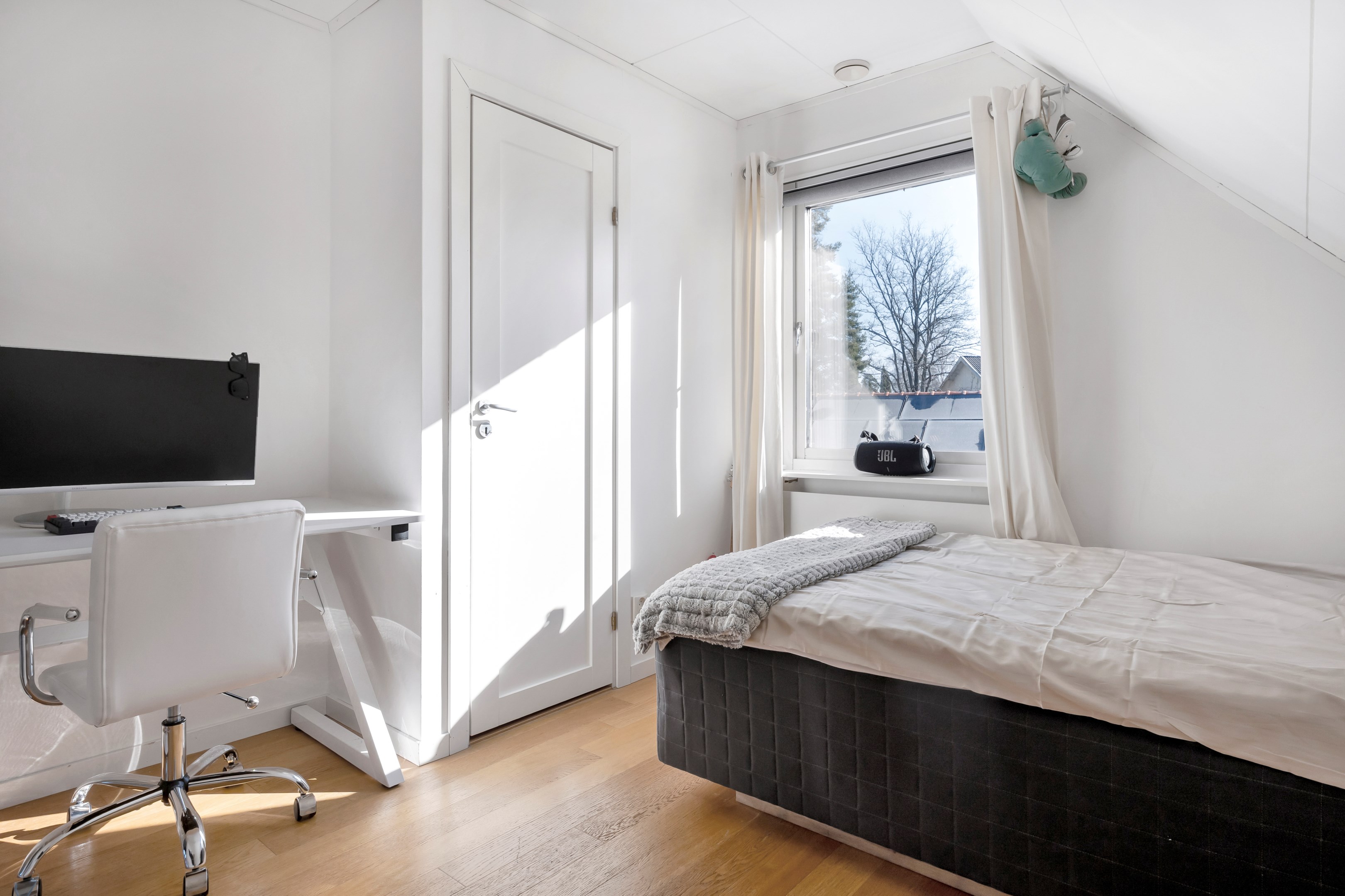 Bostadsbild från Höjdvägen 8, Till salu i Sunnersta, Uppsala