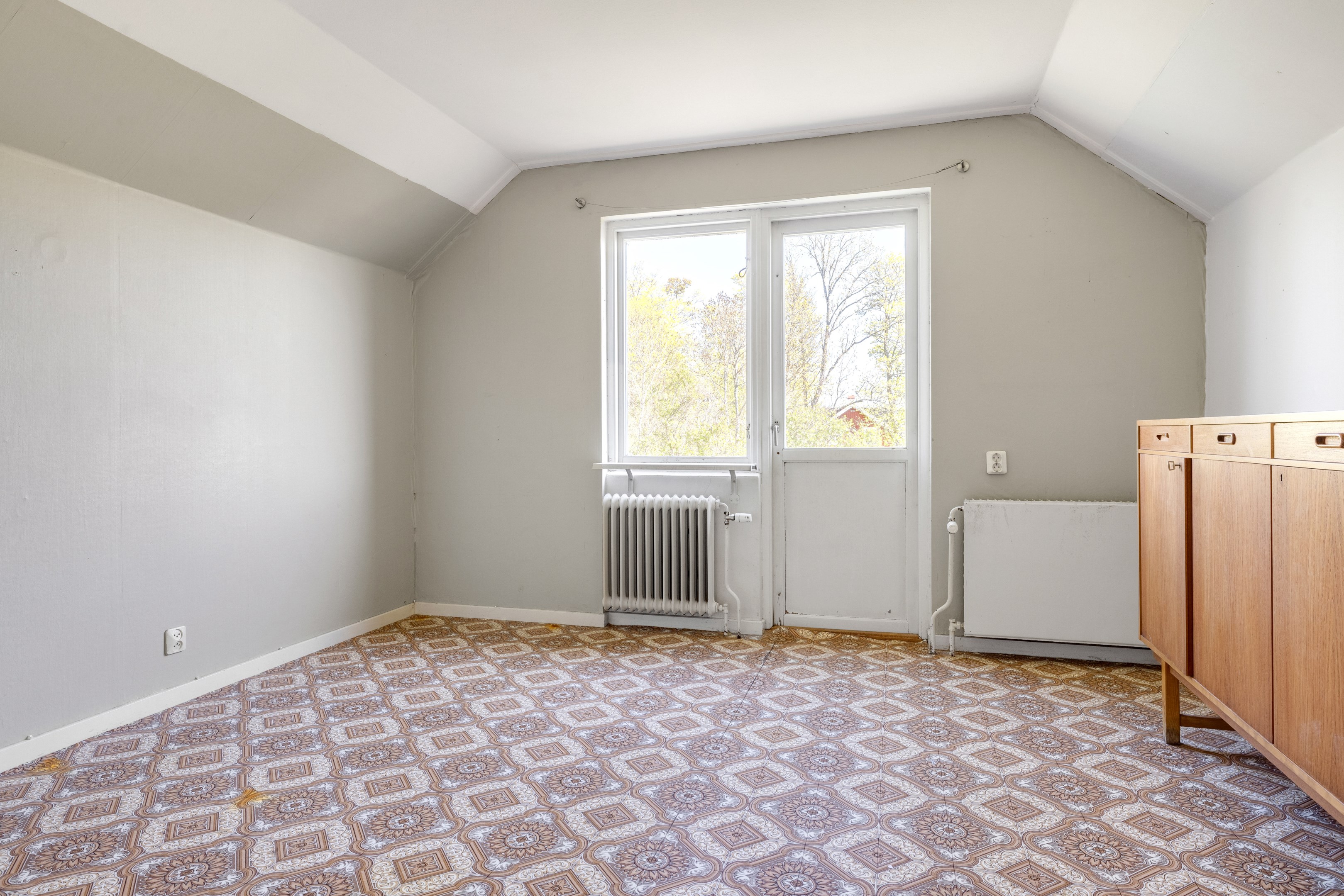 Bostadsbild från Väsby 33, Till salu i Väsby/Lagga, Knivsta