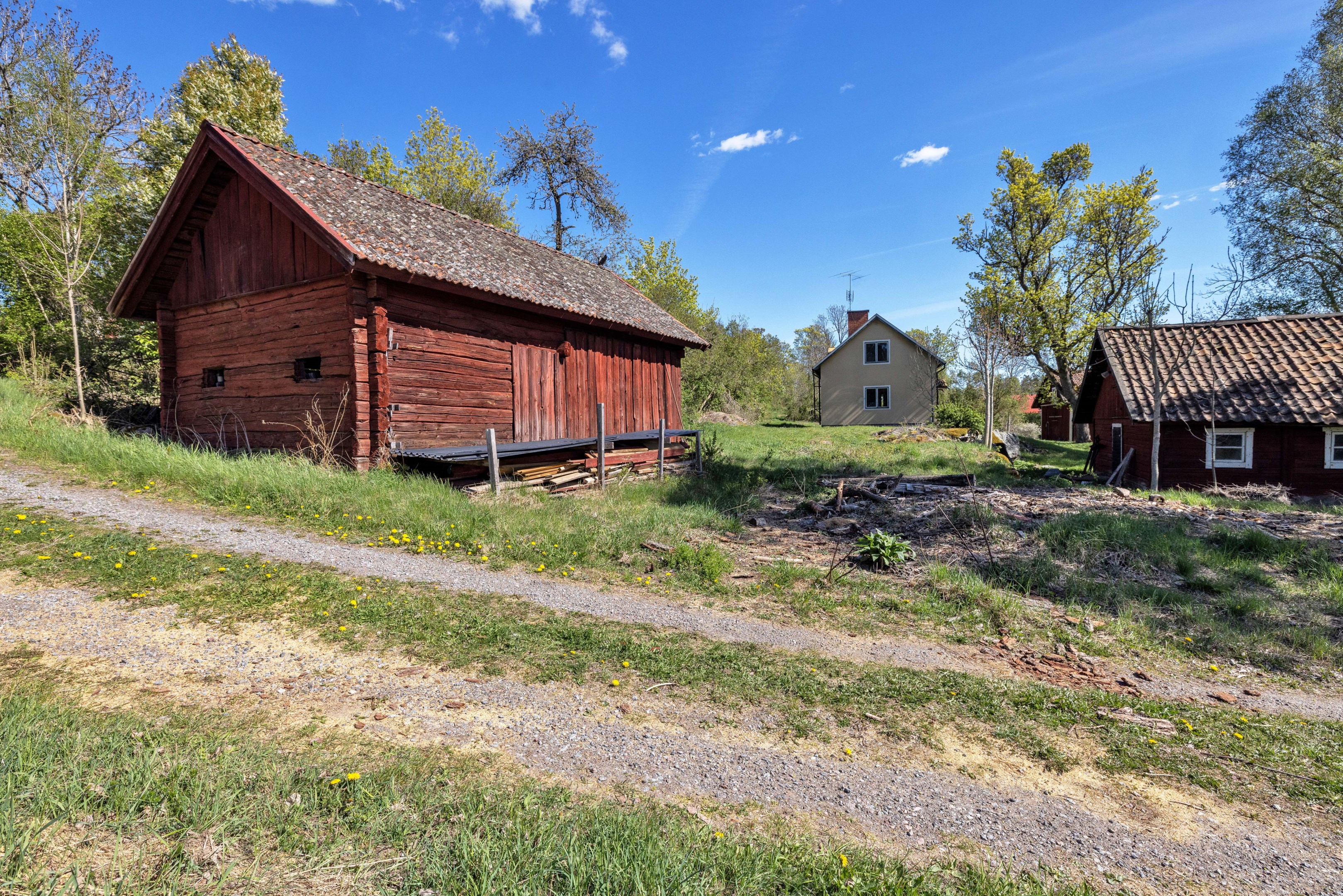 Bostadsbild från Väsby 33, Till salu i Väsby/Lagga, Knivsta
