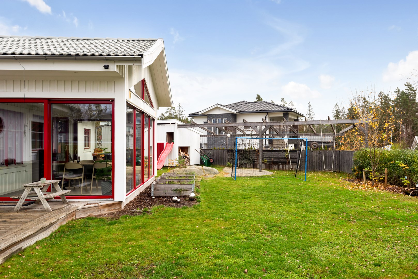 Bostadsbild från Mogatan 23, Till salu i Alsike, Knivsta