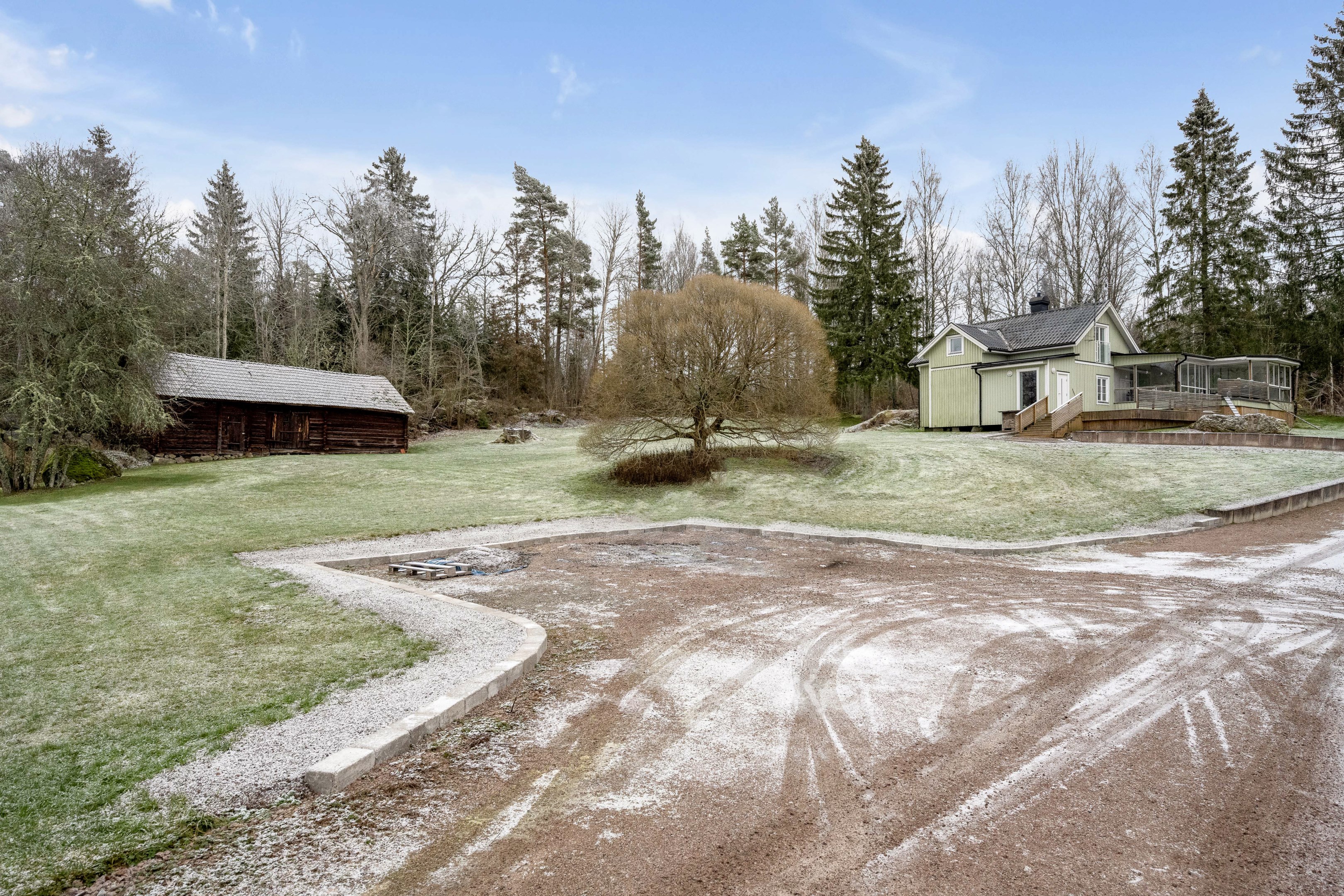 Bostadsbild från Lydinge Sursta 3, Till salu i Rasbo, Uppsala