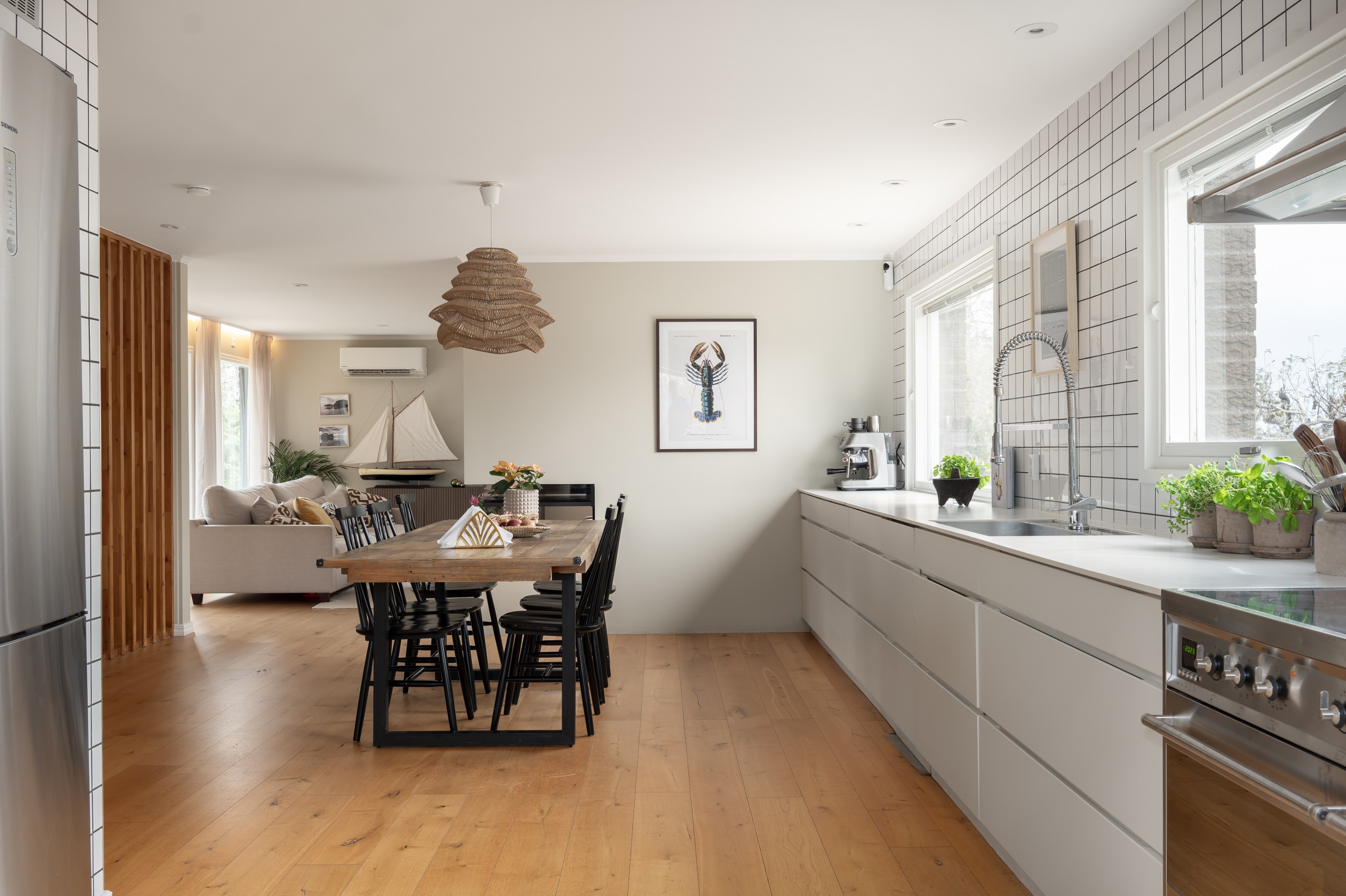 Bostadsbild från Nåttarövägen 36, Såld i Krokhöjden, Nacka