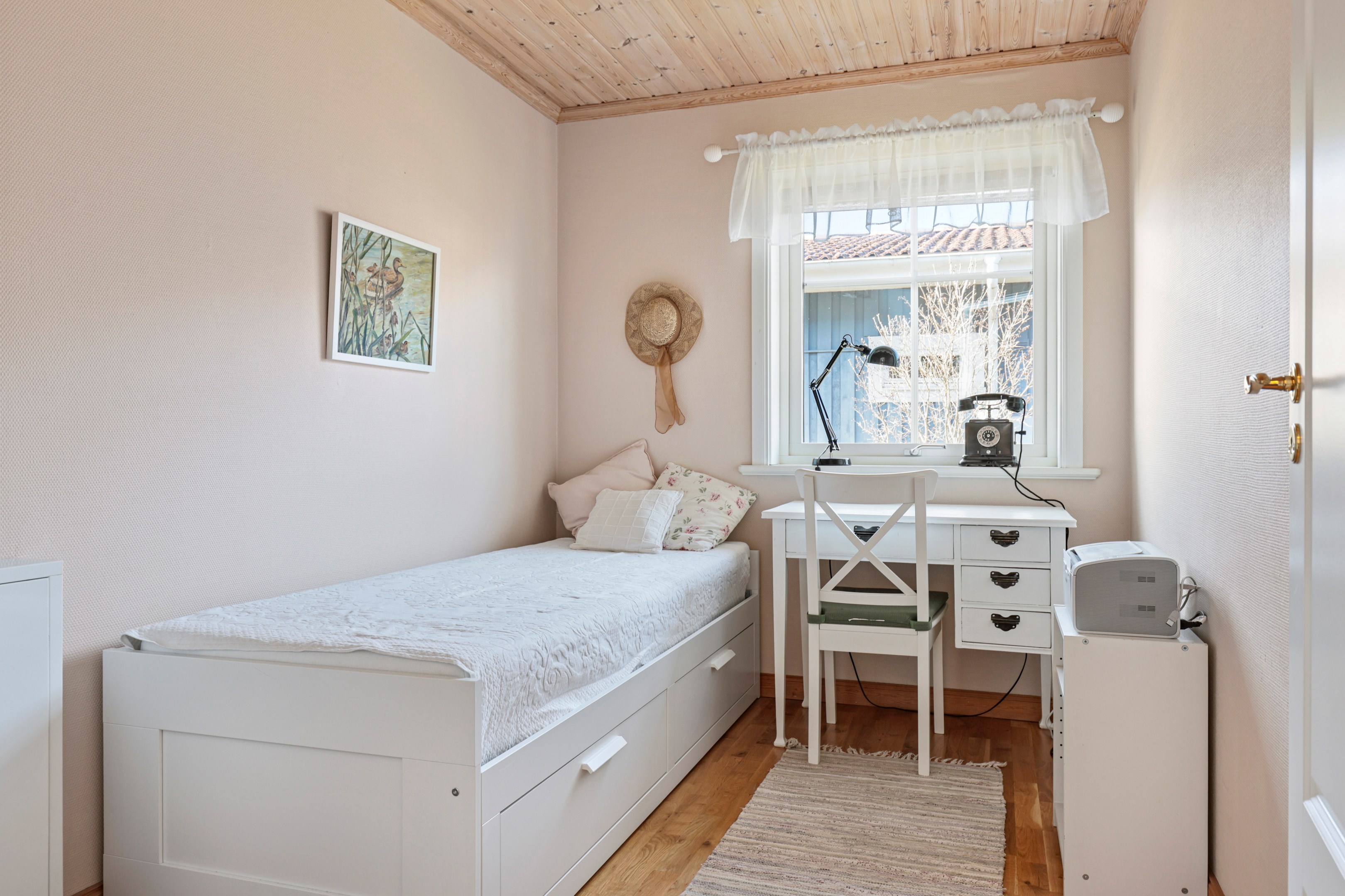 Bostadsbild från Gamla Slipvägen 5, Till salu i Öregrund, Östhammar