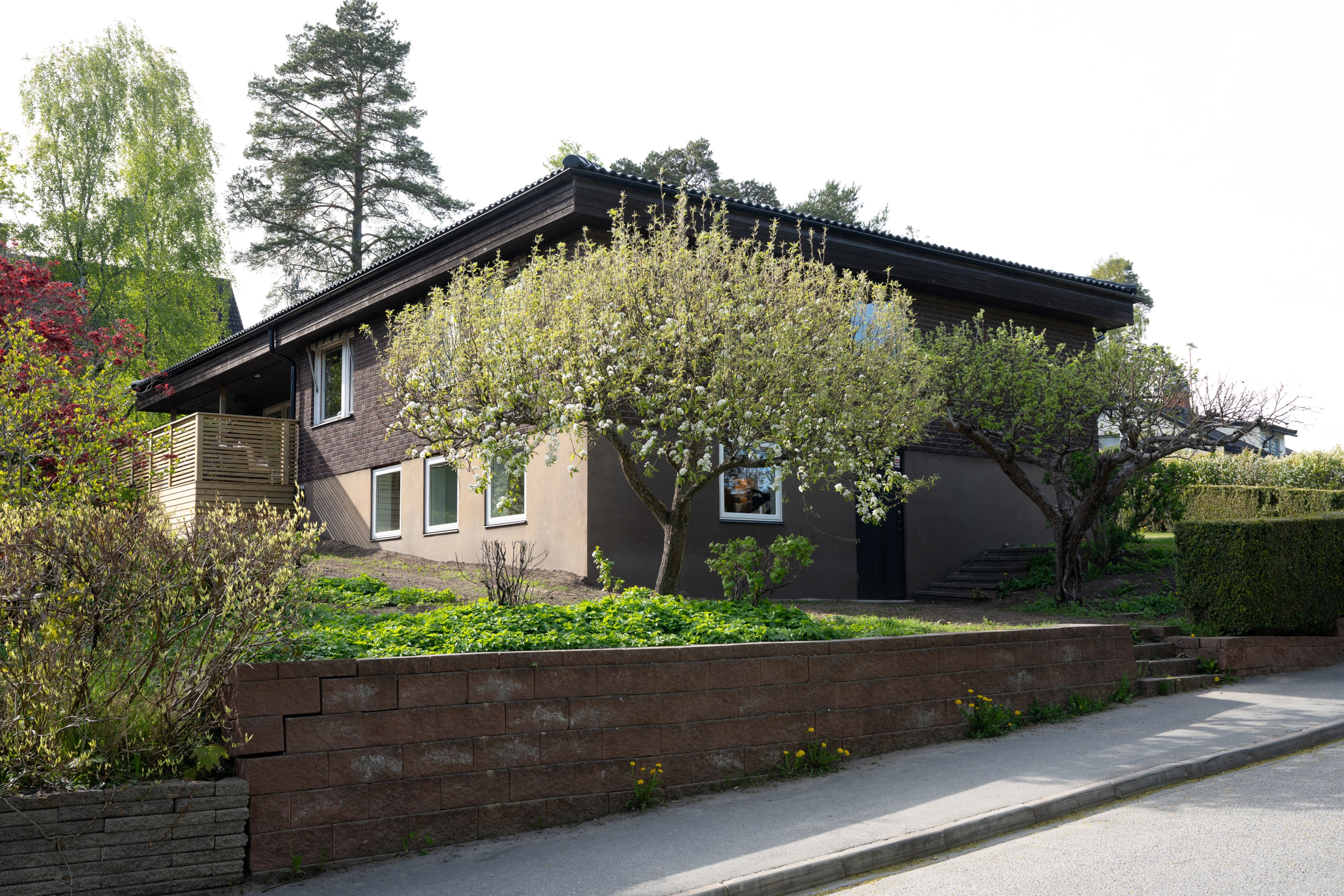 Bostadsbild från Gärdstuguvägen 26, Såld i Sollentuna - Landsnora, Sollentuna