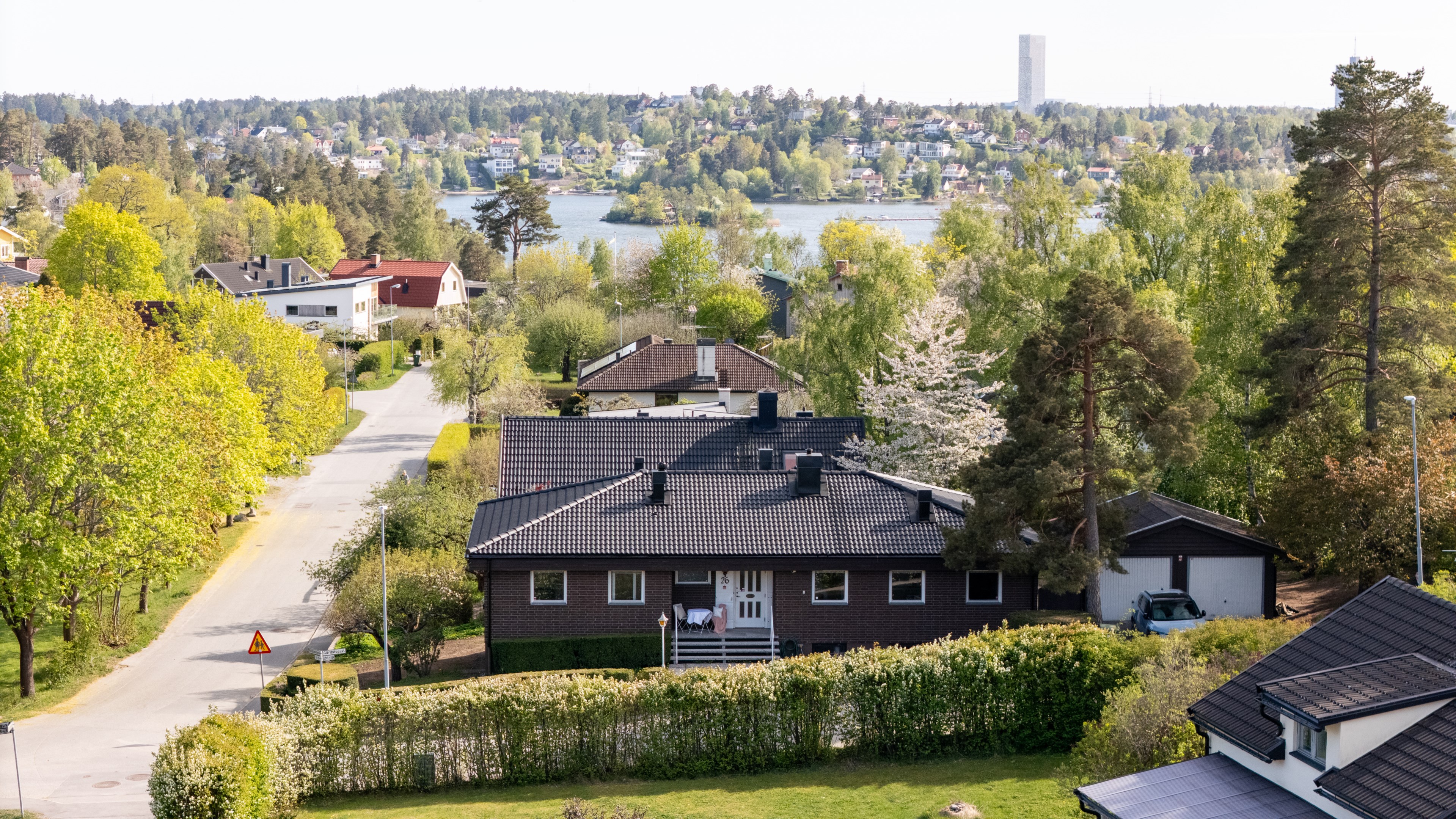 Bostadsbild från Gärdstuguvägen 26, Såld i Sollentuna - Landsnora, Sollentuna