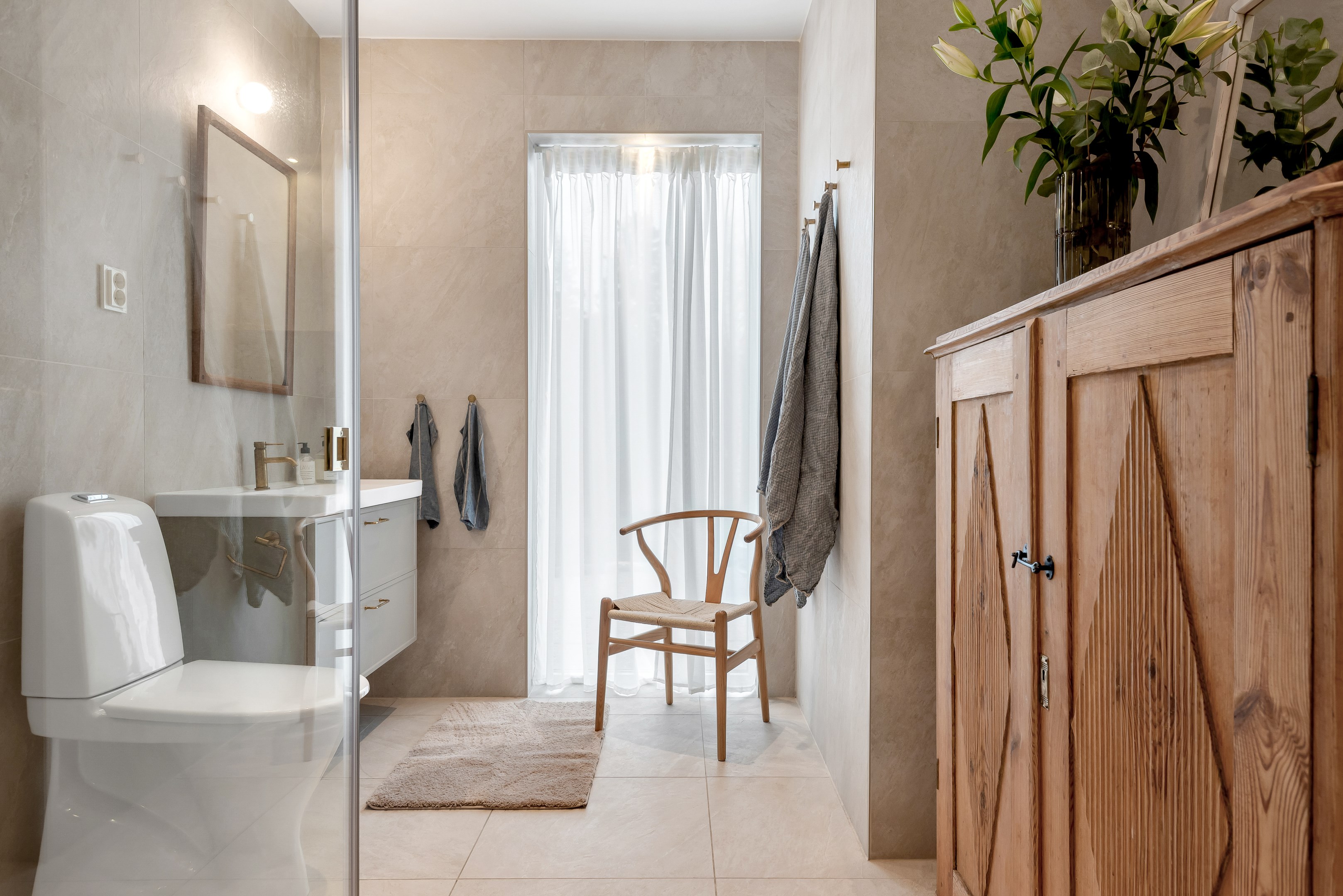 Bostadsbild från Gråmunkehöga 66A, Snart till salu i Funbo, Uppsala