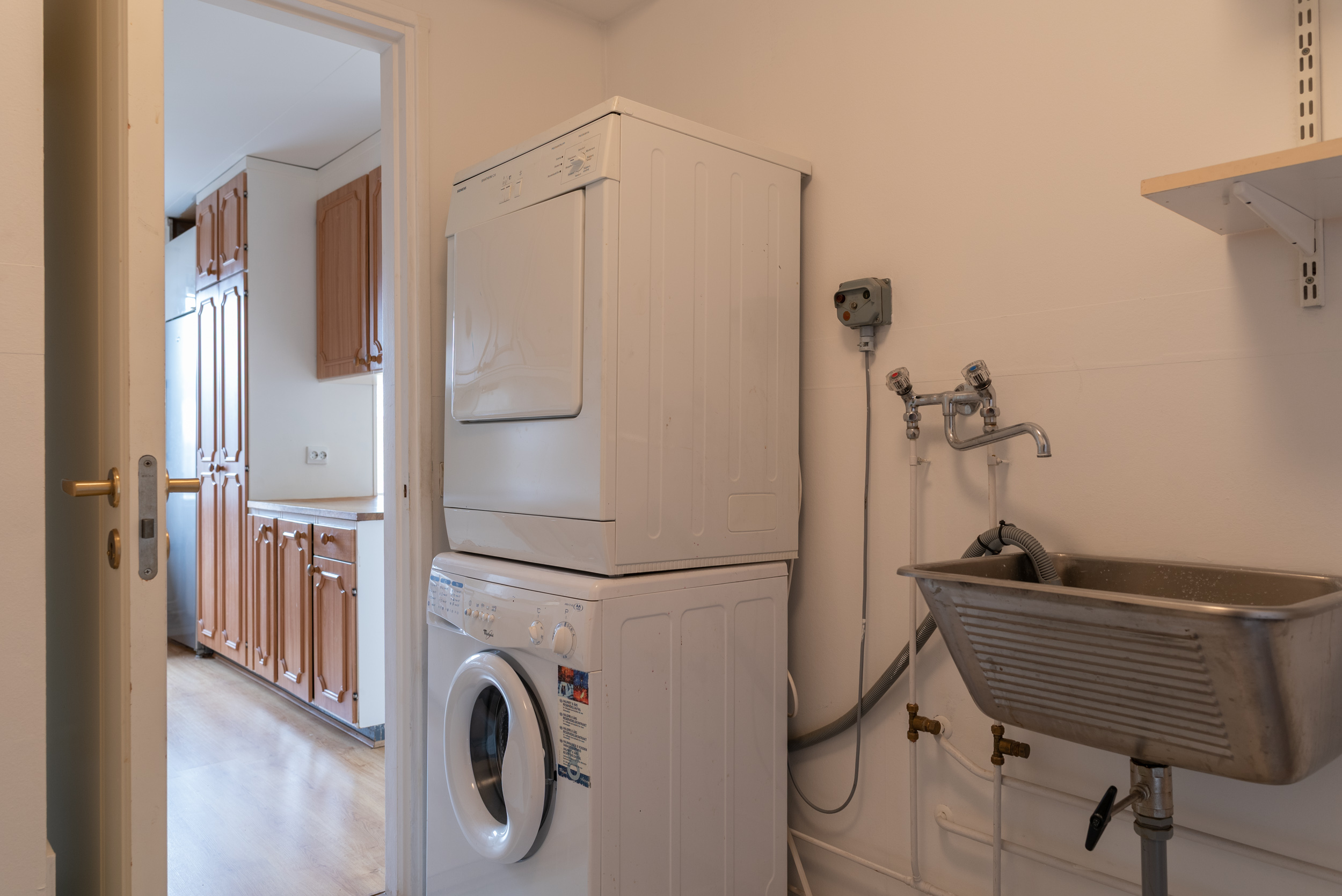 Bostadsbild från Stångjärnsgatan 1, Till salu i Bäckby, Västerås