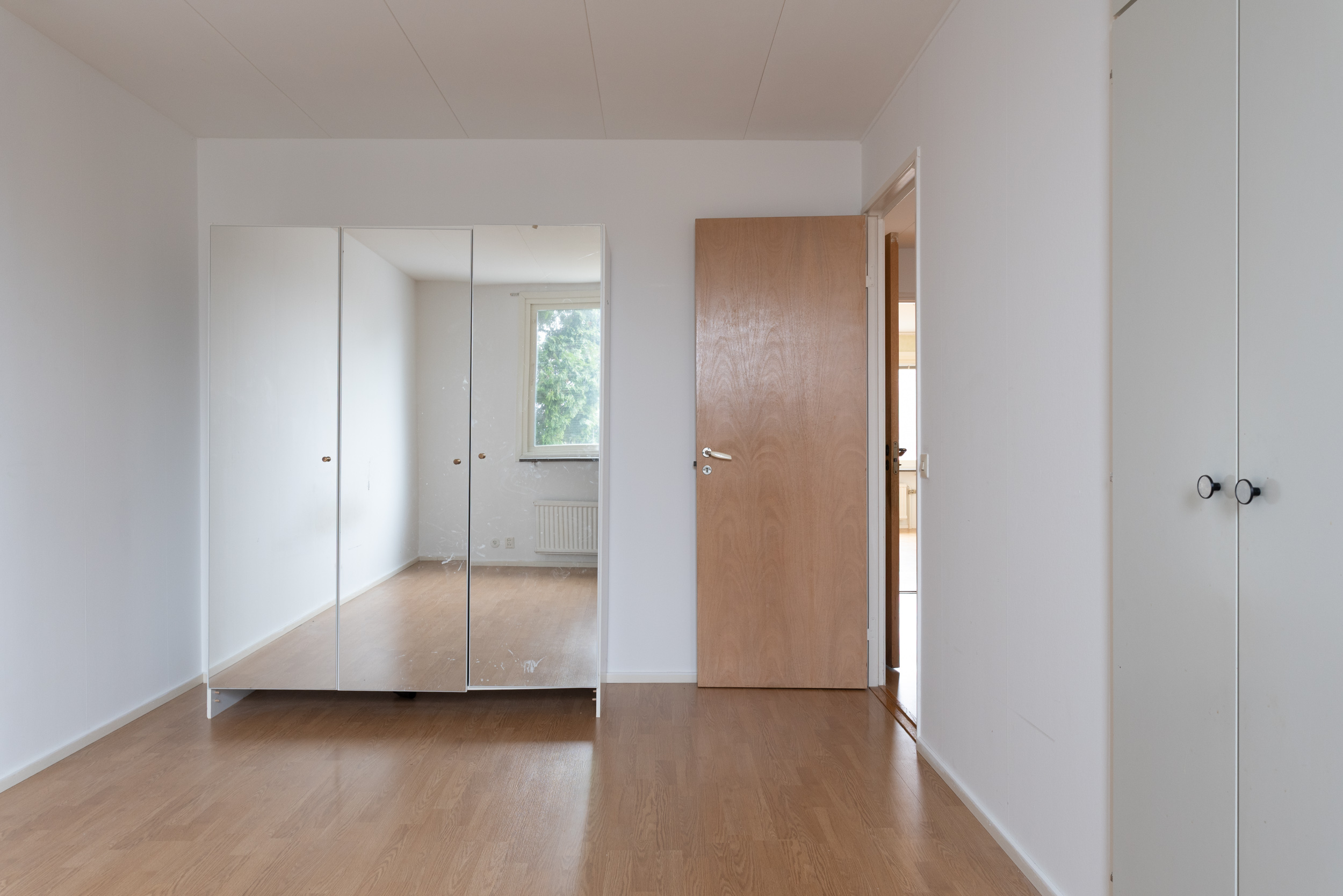 Bostadsbild från Stångjärnsgatan 1, Till salu i Bäckby, Västerås