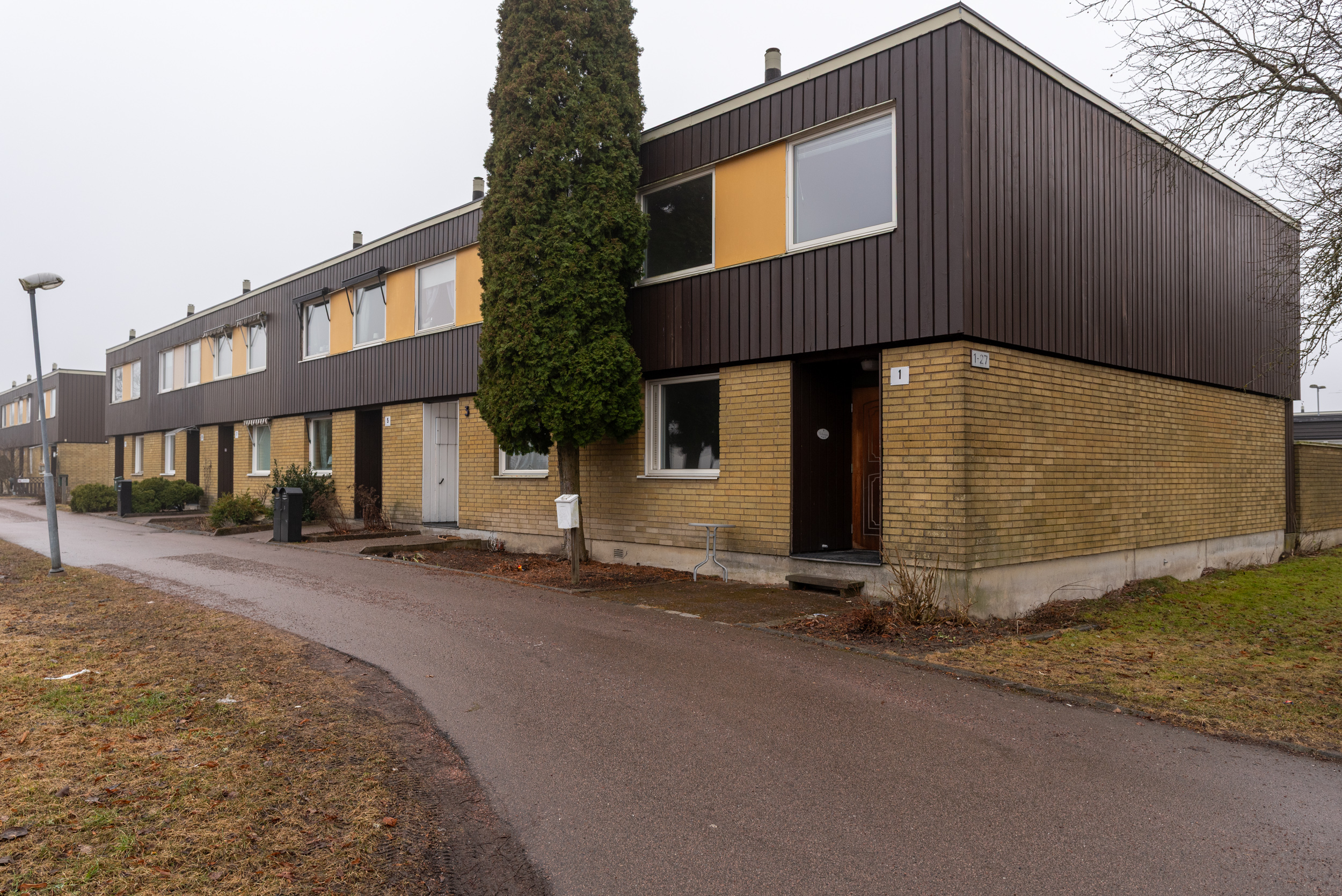 Bostadsbild från Stångjärnsgatan 1, Till salu i Bäckby, Västerås