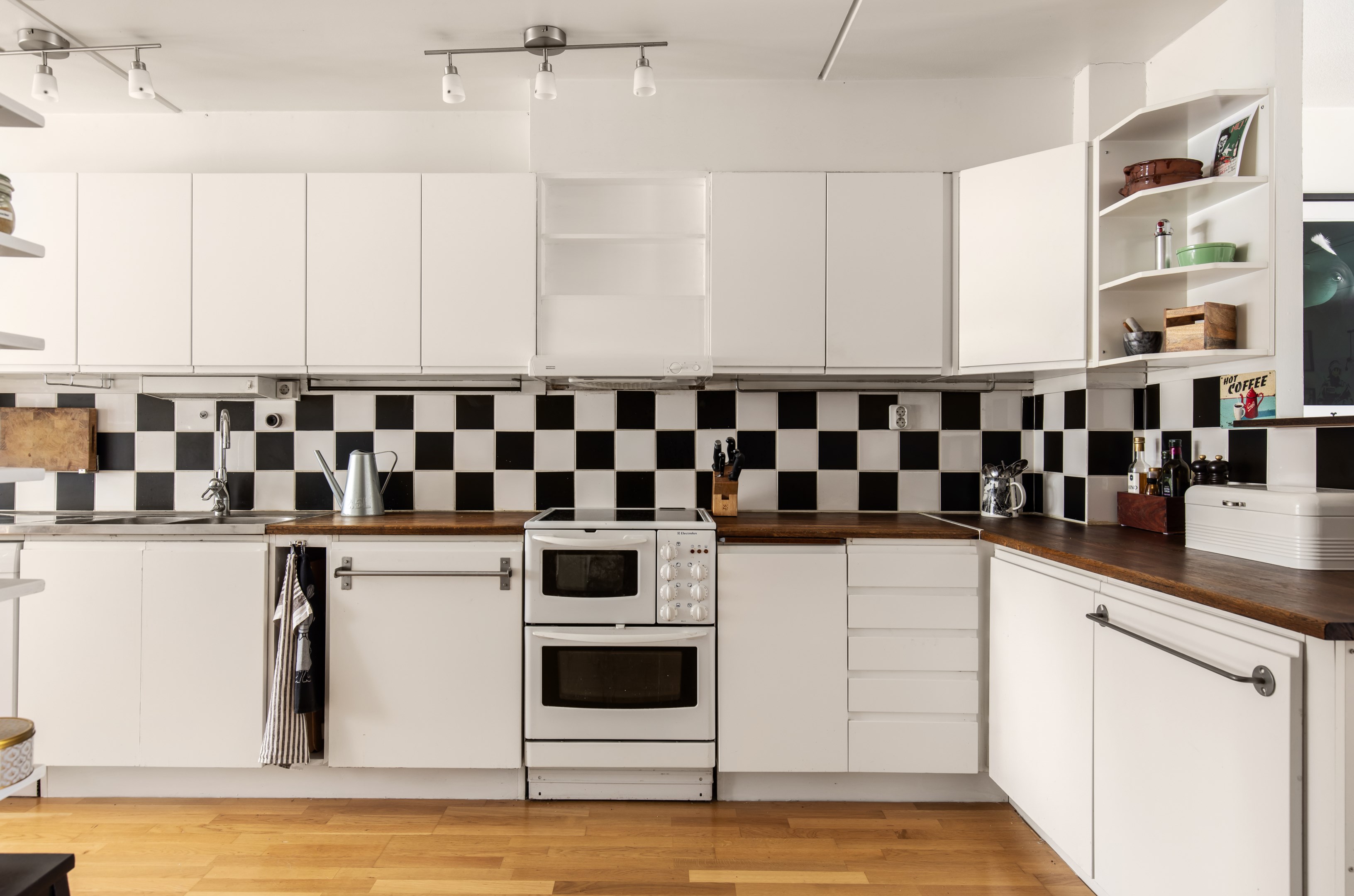 Bostadsbild från Storholmsvägen 216, Kommande i Östra Orminge, Nacka