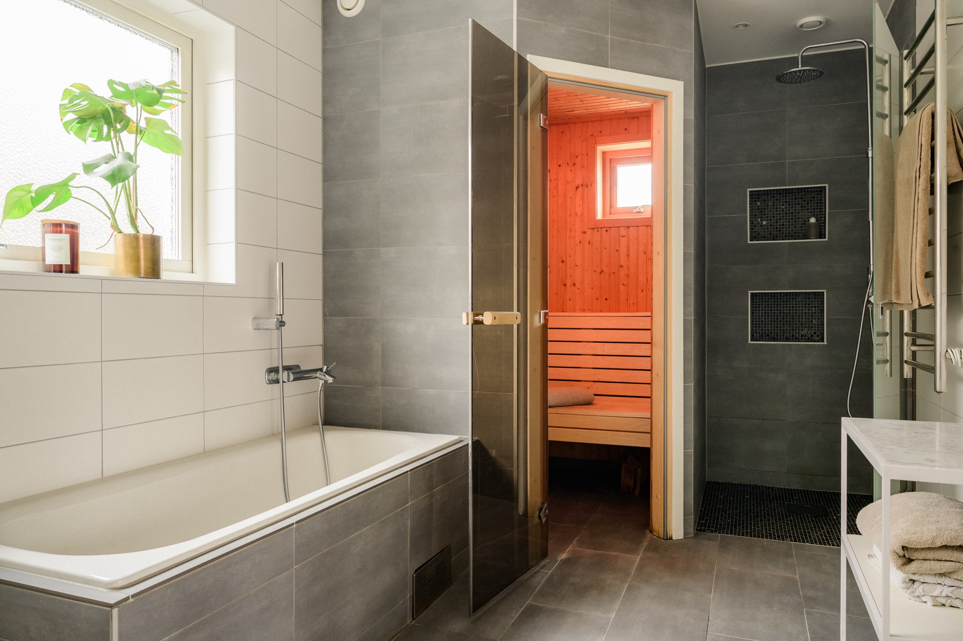 Bostadsbild från Smedsvägen 26, Till salu i Kolvik, Värmdö