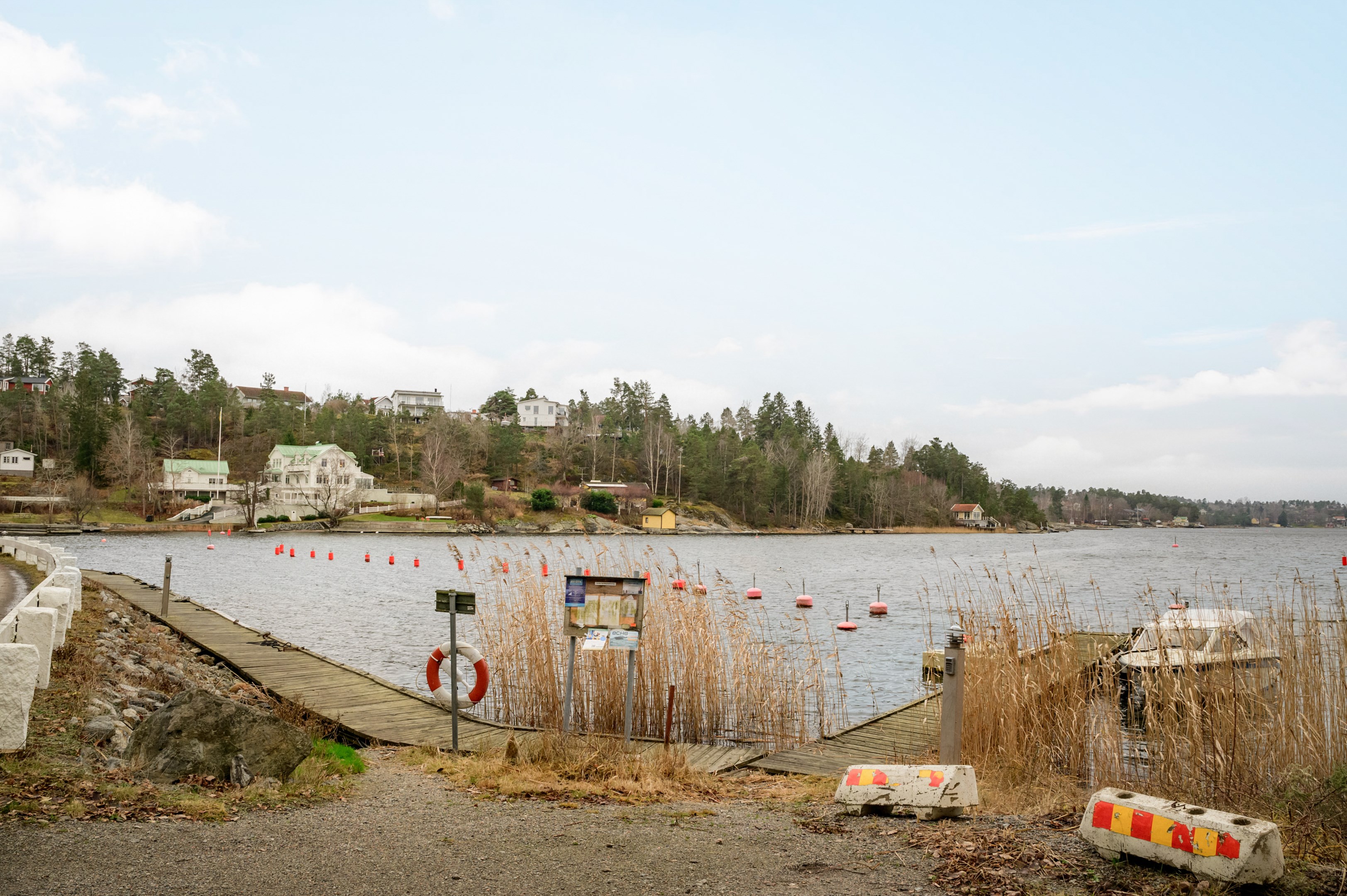 Bostadsbild från Smedsvägen 26, Till salu i Kolvik, Värmdö