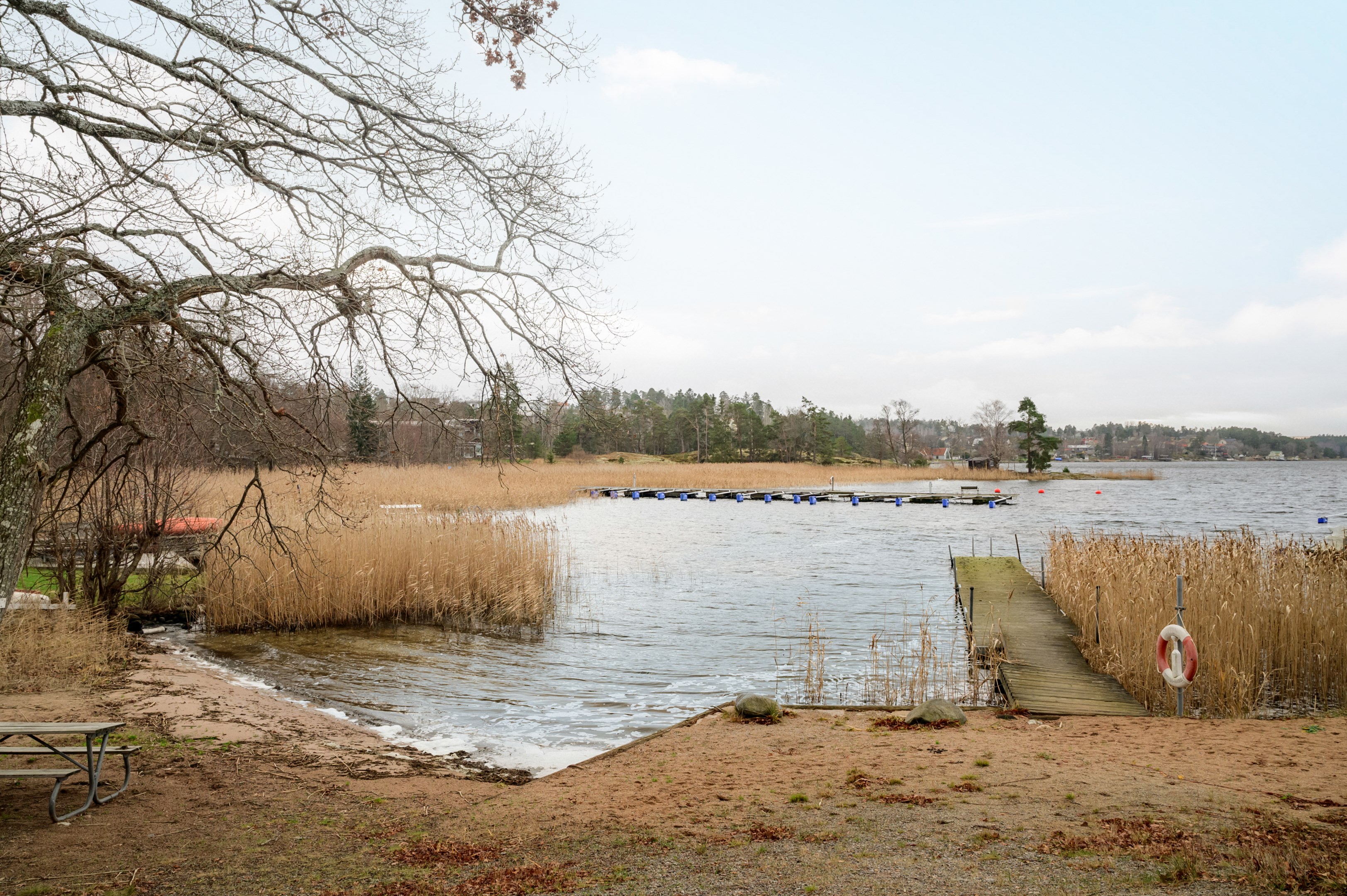 Bostadsbild från Smedsvägen 26, Till salu i Kolvik, Värmdö