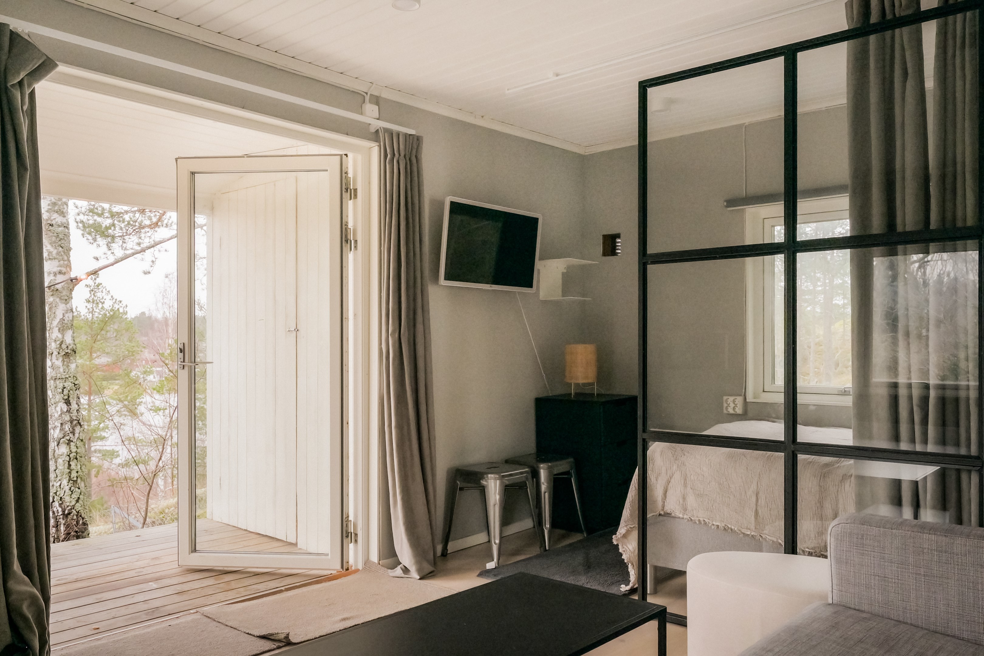 Bostadsbild från Smedsvägen 26, Till salu i Kolvik, Värmdö