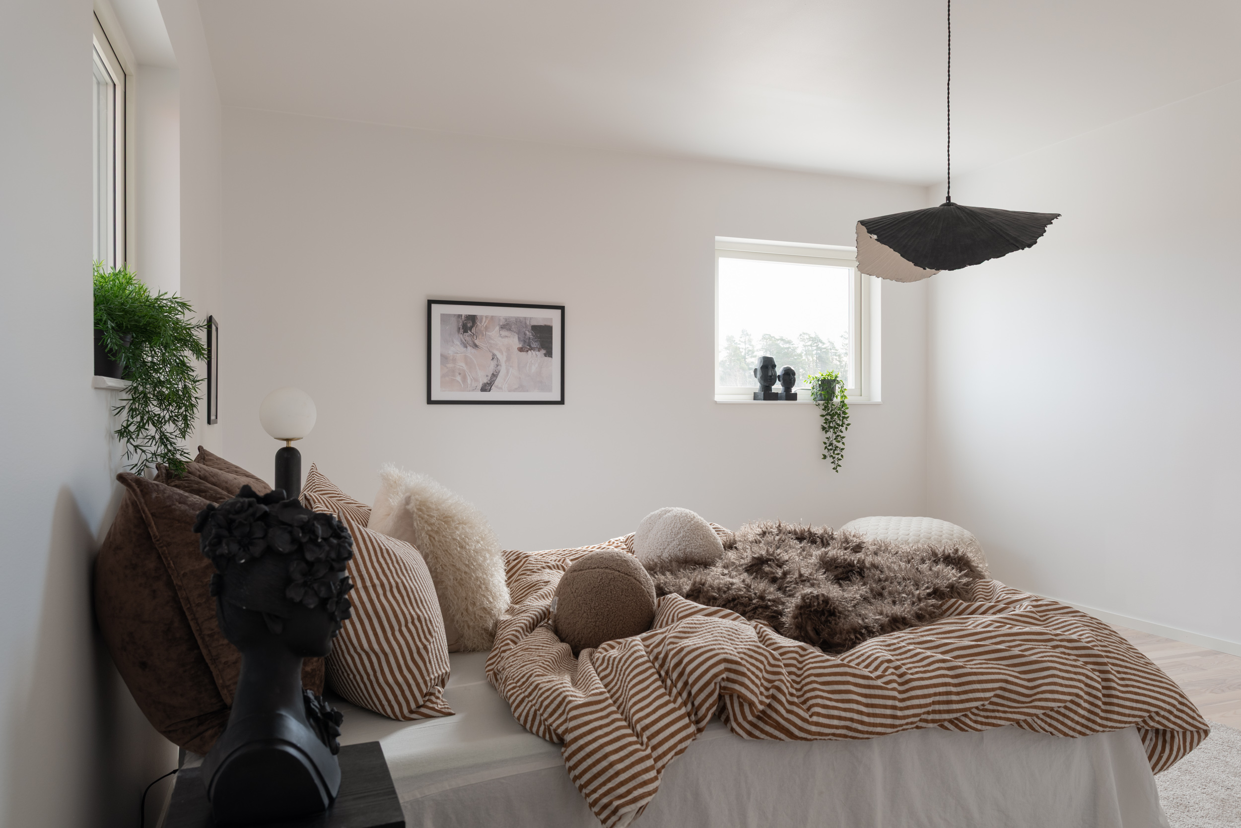 Bostadsbild från Aberga byväg 37, Till salu i Aberga, Västerås