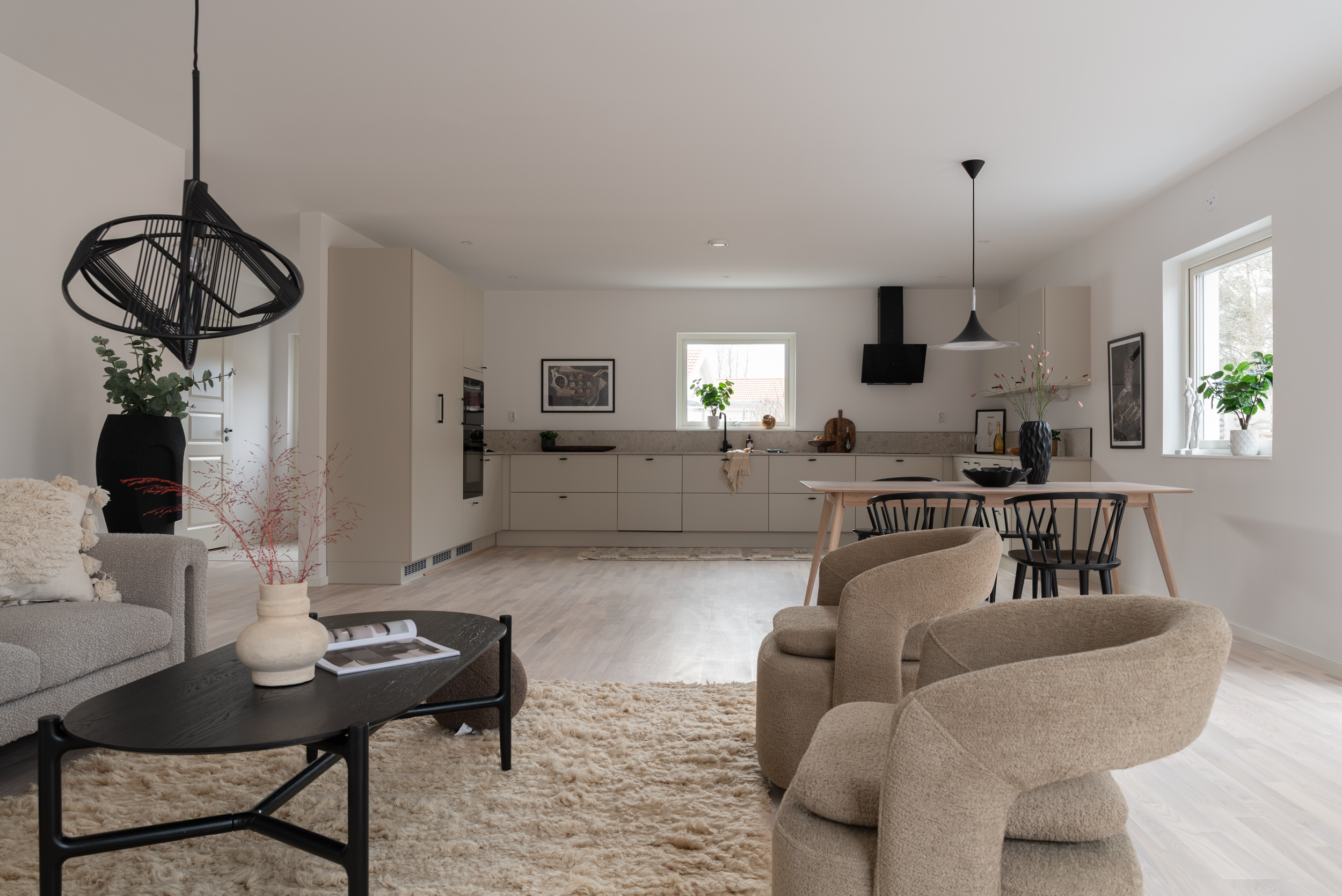 Bostadsbild från Aberga byväg 37, Till salu i Aberga, Västerås