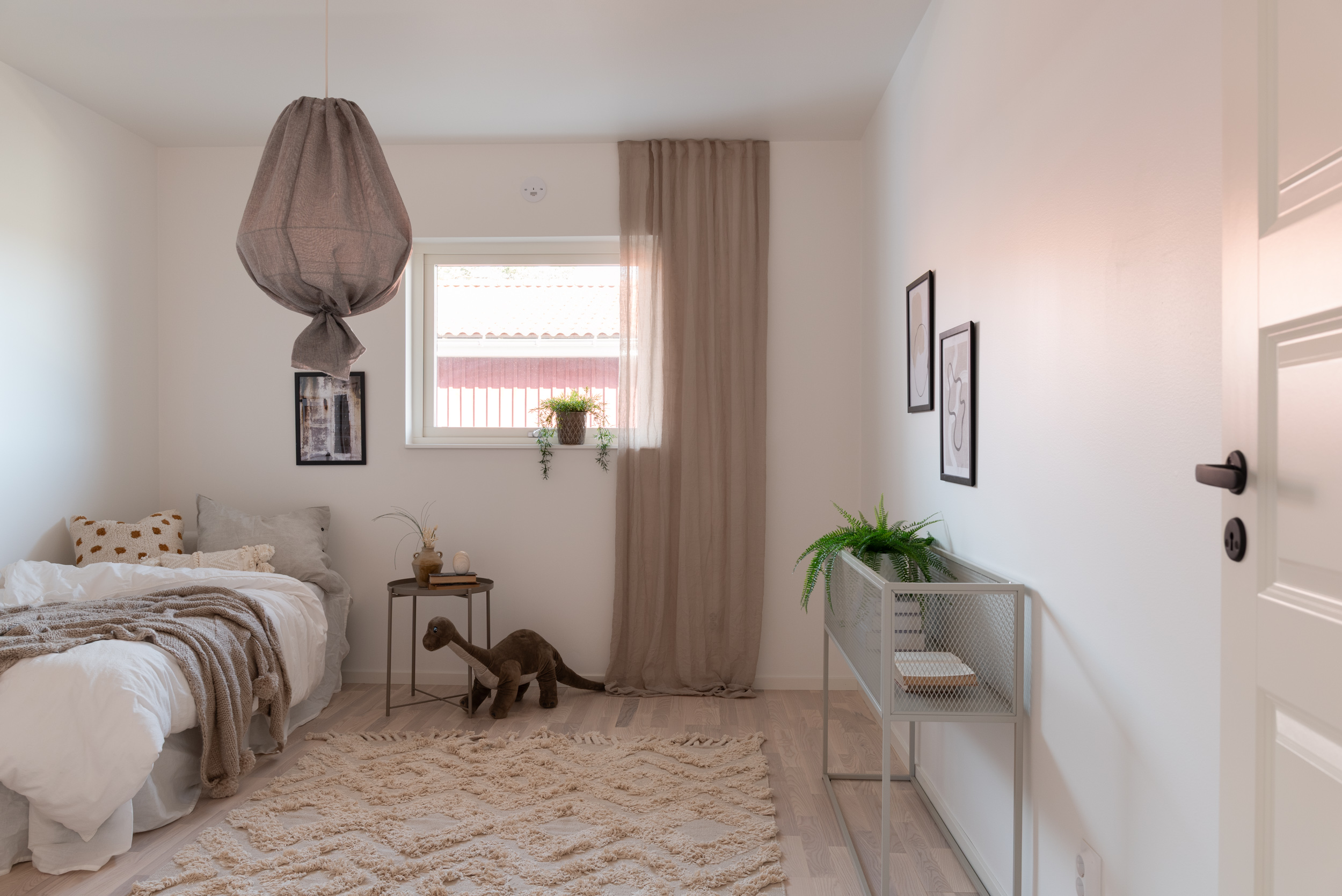 Bostadsbild från Aberga byväg 37, Till salu i Aberga, Västerås