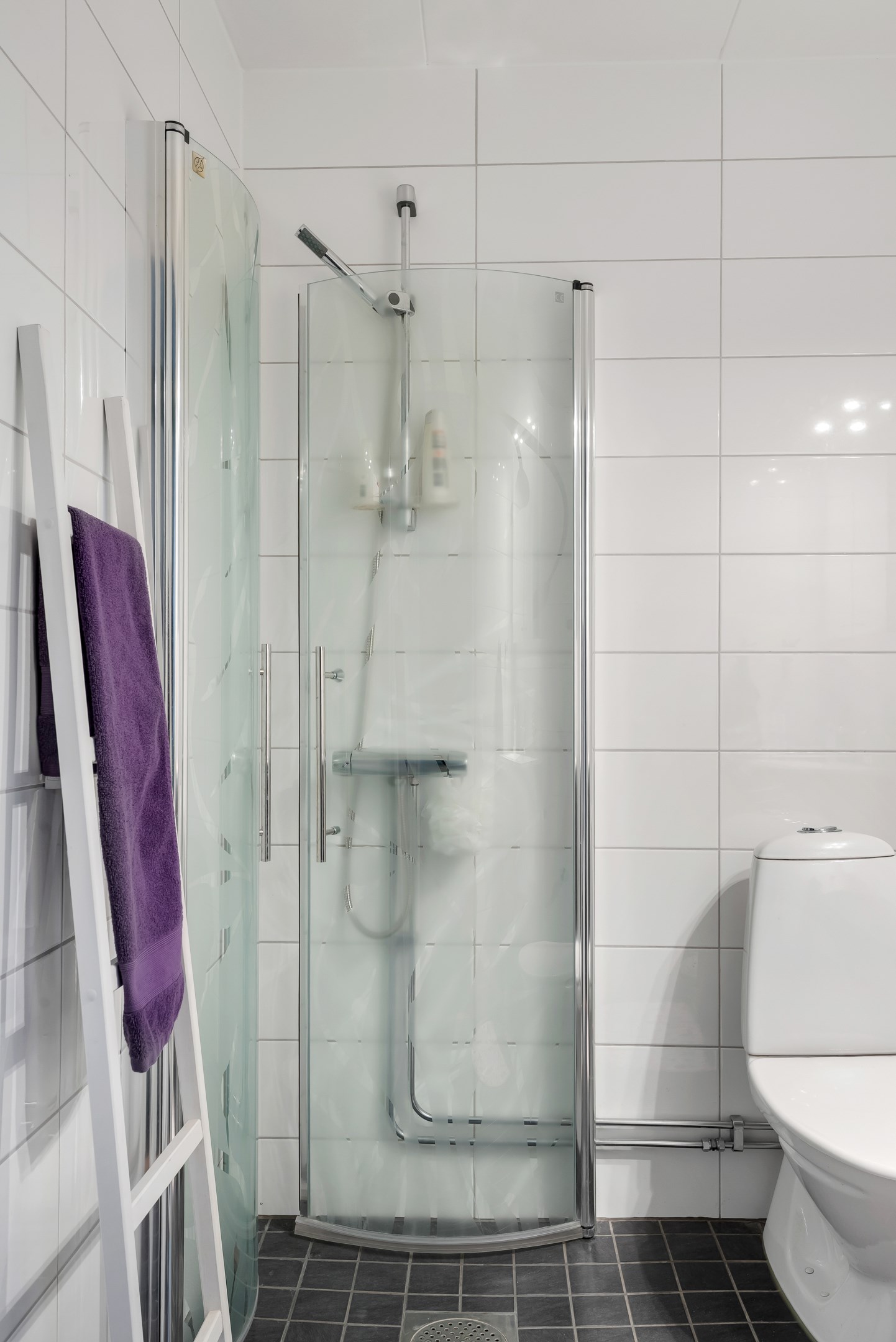 Bostadsbild från Månskensvägen 67, Såld i Storvreta, Uppsala