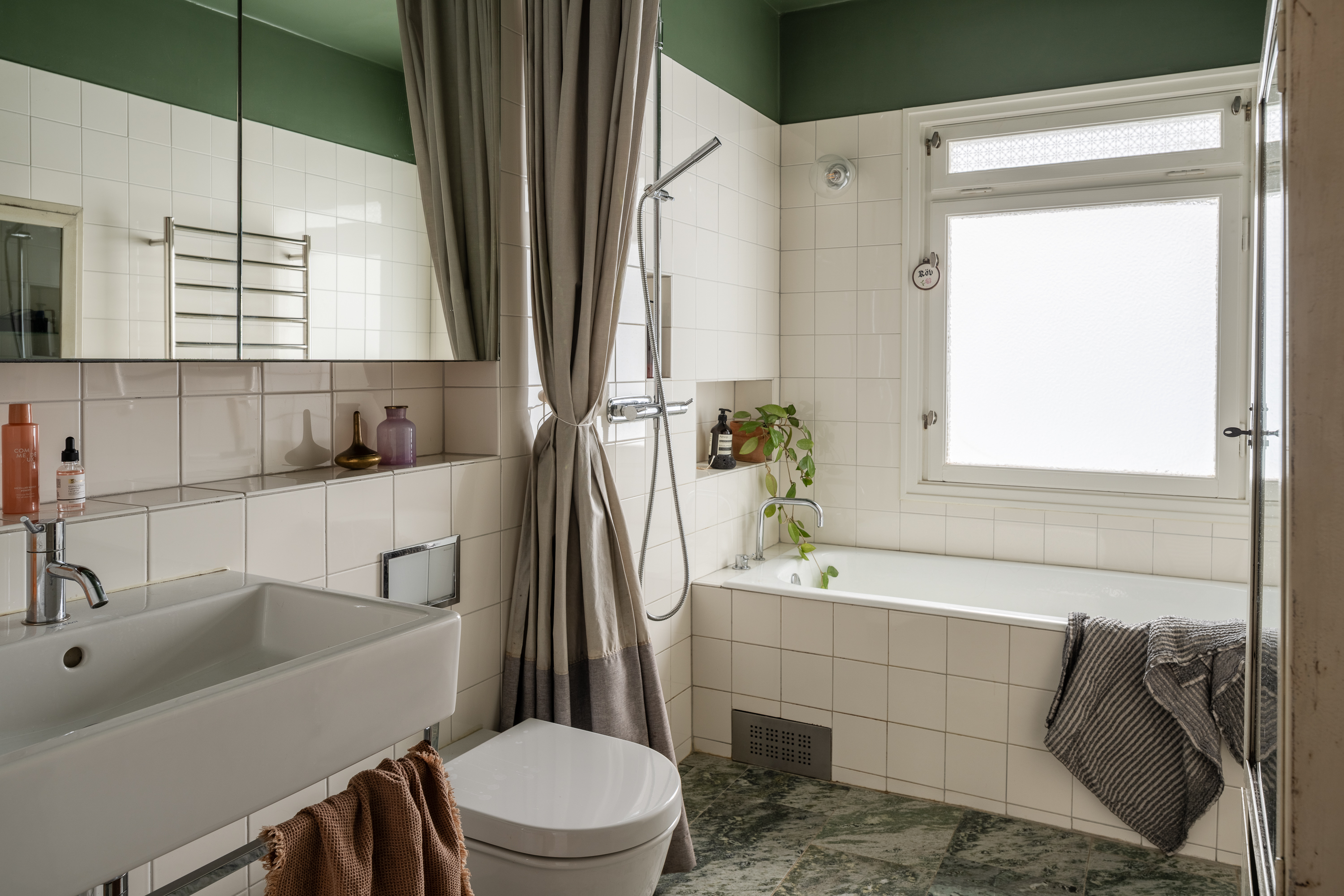 Bostadsbild från Aroseniusvägen 24, Kommande i Bromma - Södra Ängby, Stockholm