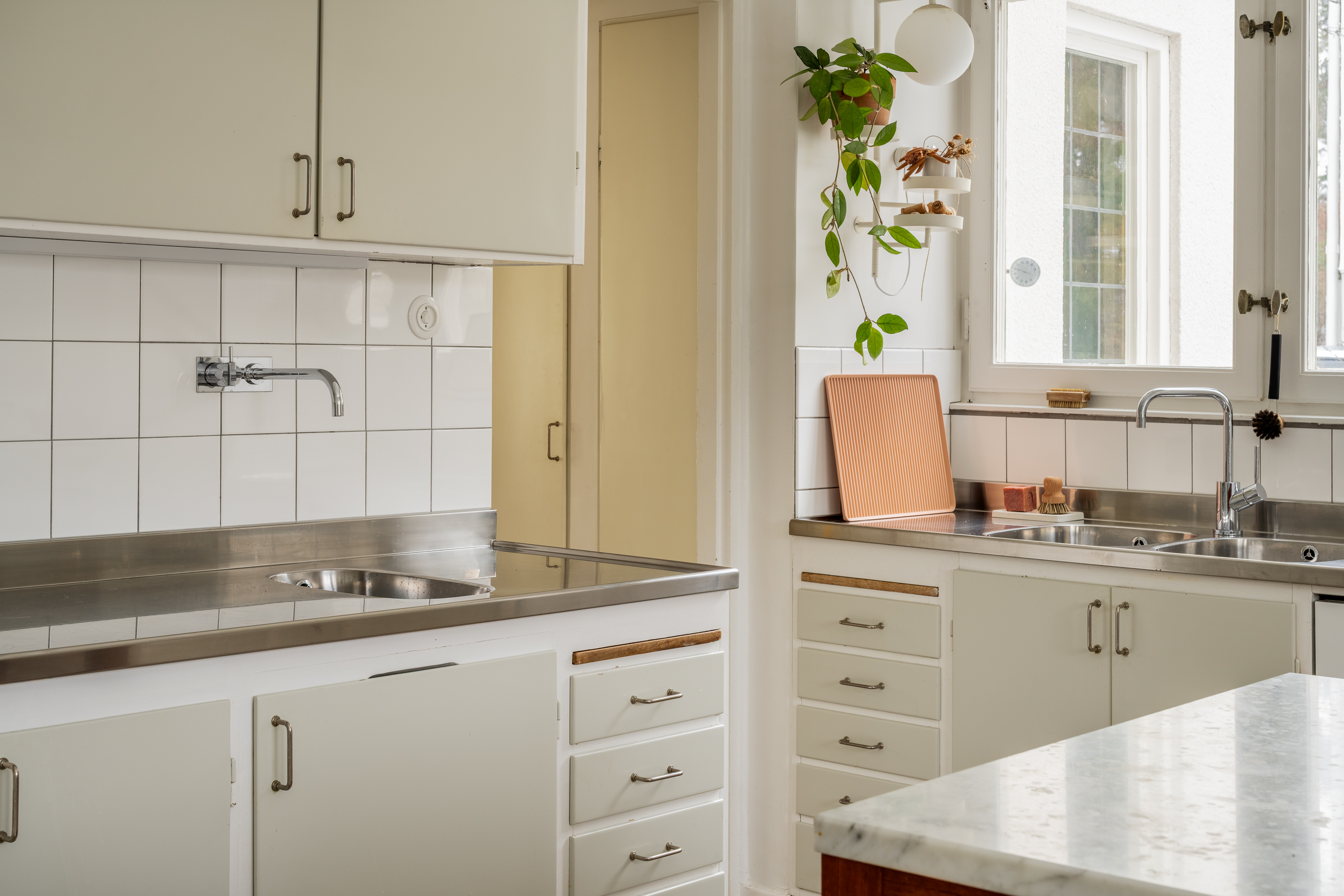 Bostadsbild från Aroseniusvägen 24, Kommande i Bromma - Södra Ängby, Stockholm