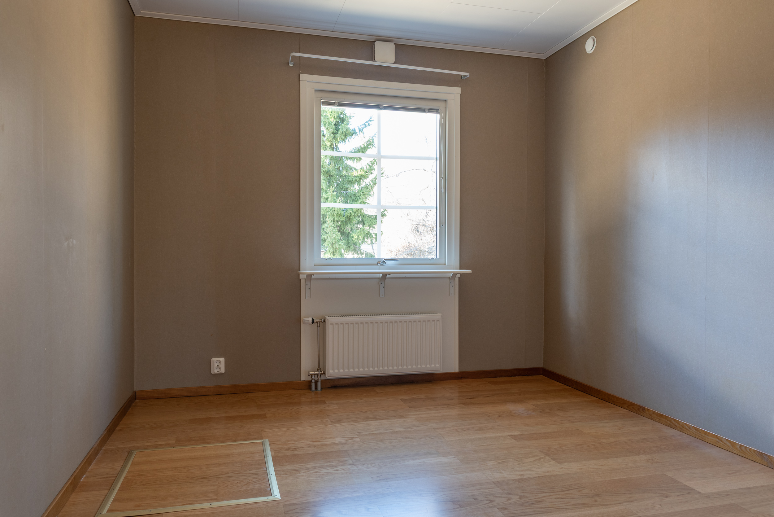 Bostadsbild från Strömsdal 1, Till salu i Ransta/Säterlund, Västerås
