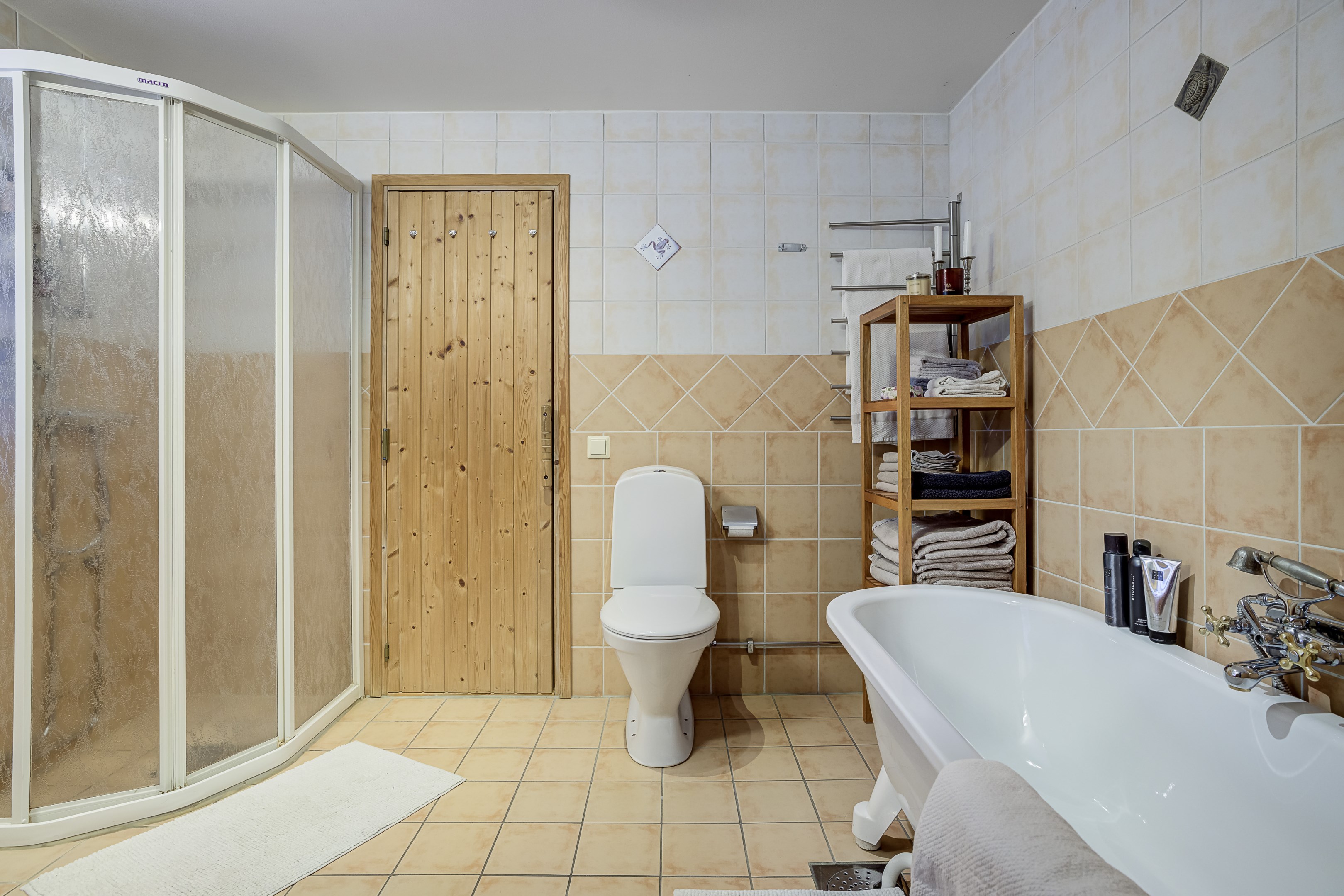 Bostadsbild från Selknä Byrsjöbacken 7, Till salu i Selknä, Uppsala