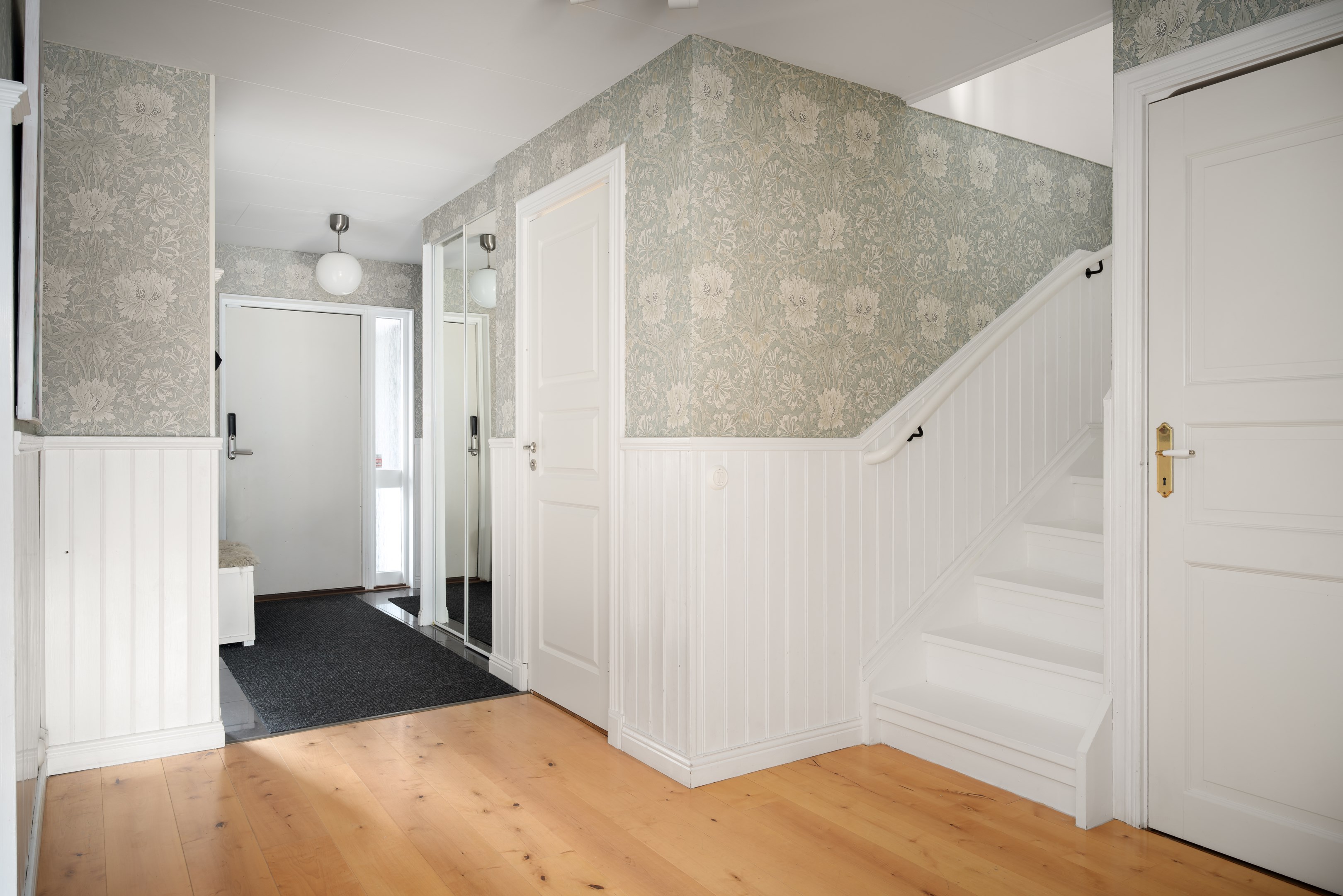 Bostadsbild från Sturevägen 20, Såld i Neglinge - Saltsjöbaden, Nacka