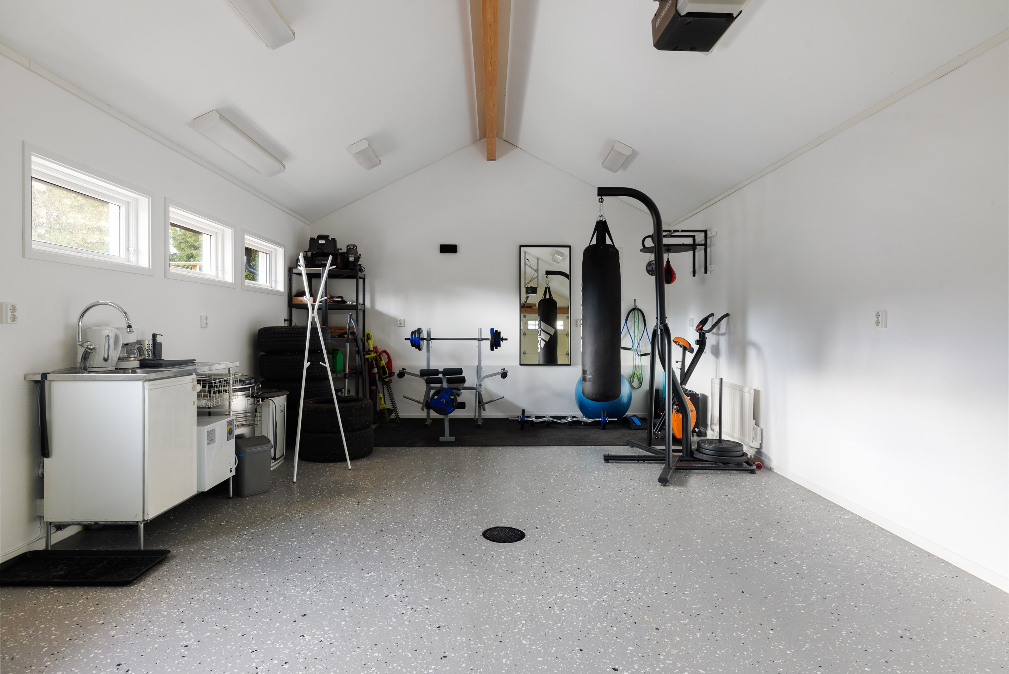 Bostadsbild från Ugglevägen 173, Till salu i Tumba, Botkyrka