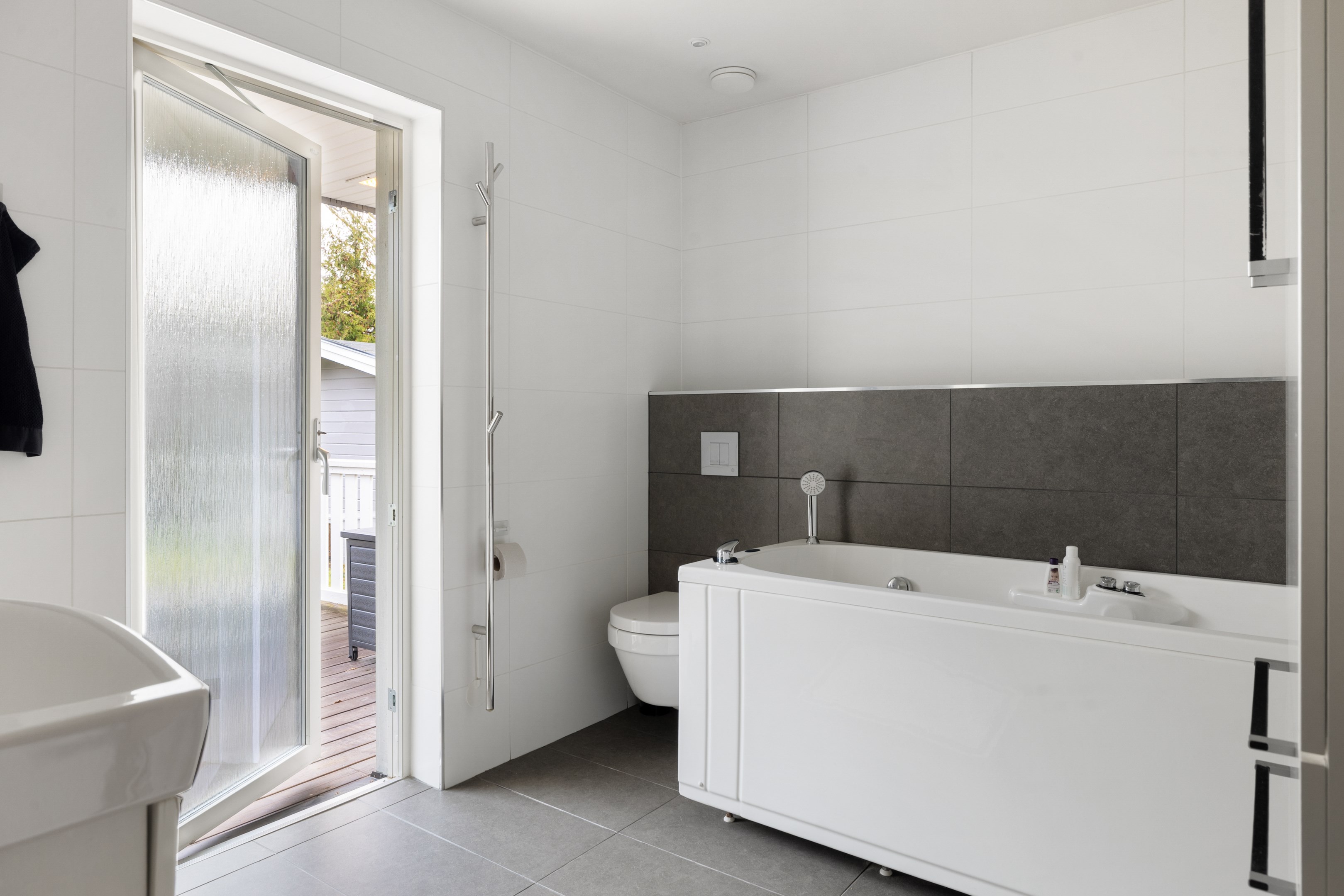 Bostadsbild från Ugglevägen 173, Till salu i Tumba, Botkyrka